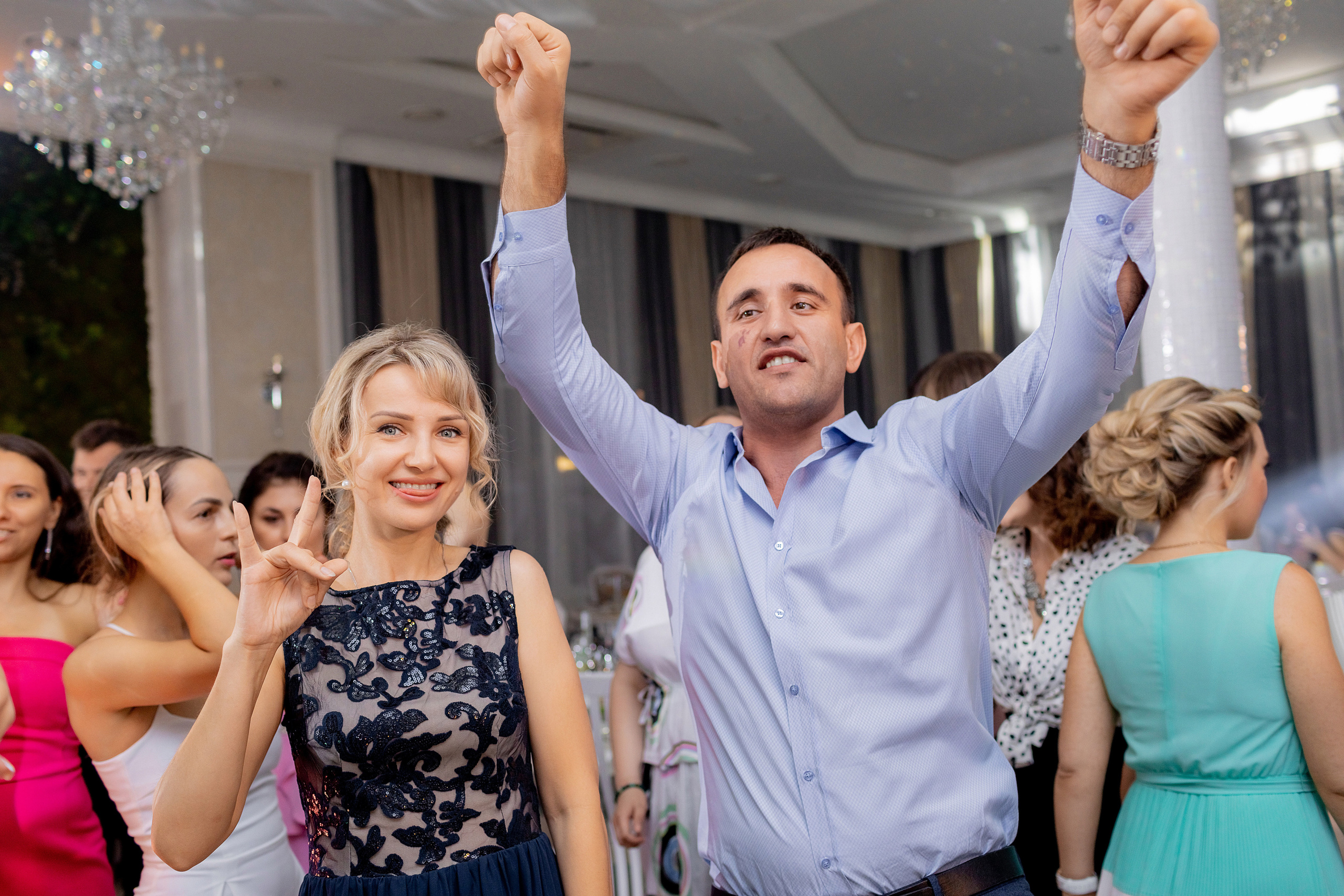 Заказать фотографа на выпускной г. Ростов-на-Дону. Красильников Евгений — профессиональный фотограф в Ростове-на-Дону