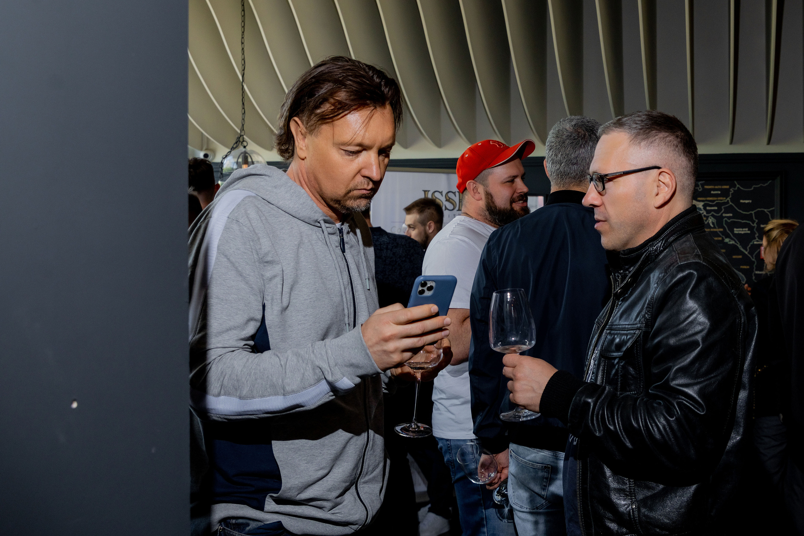 Репортажная съемка фестиваля вина г. Ростов-на-дону. Красильников Евгений — профессиональный фотограф в Ростове-на-Дону