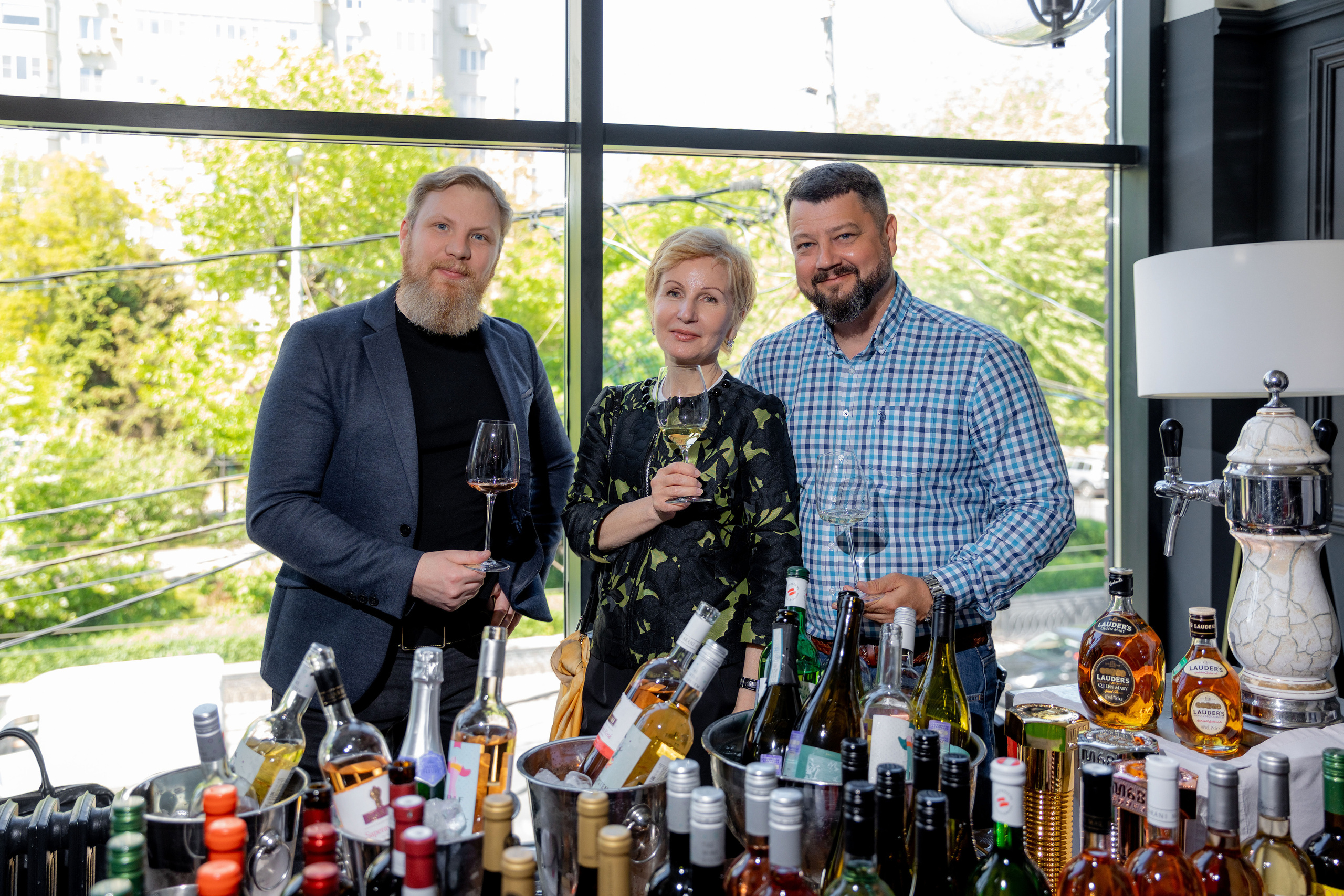 Репортажная съемка фестиваля вина г. Ростов-на-дону. Красильников Евгений — профессиональный фотограф в Ростове-на-Дону