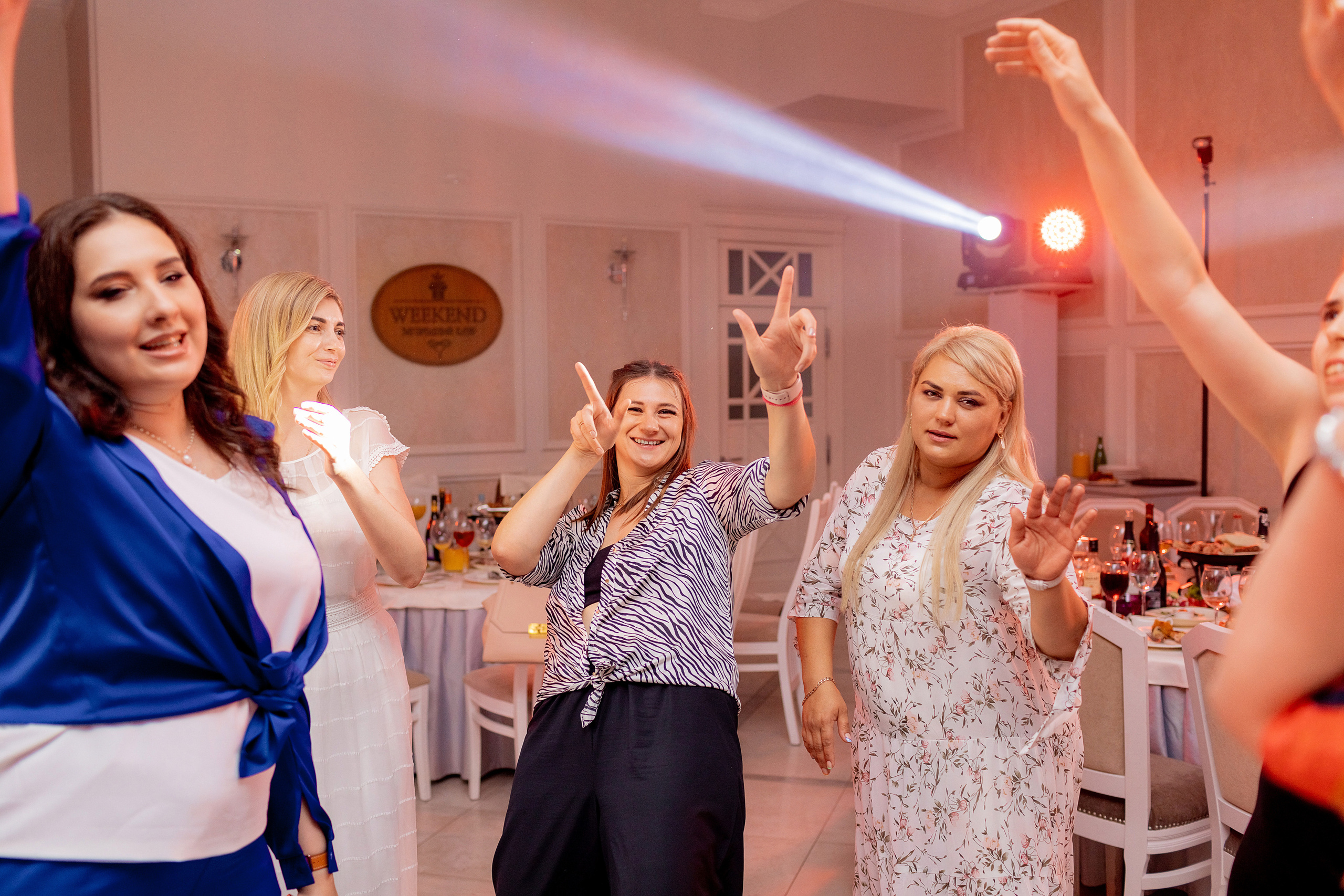 Заказать фотографа на выпускной г. Ростов-на-Дону. Красильников Евгений — профессиональный фотограф в Ростове-на-Дону