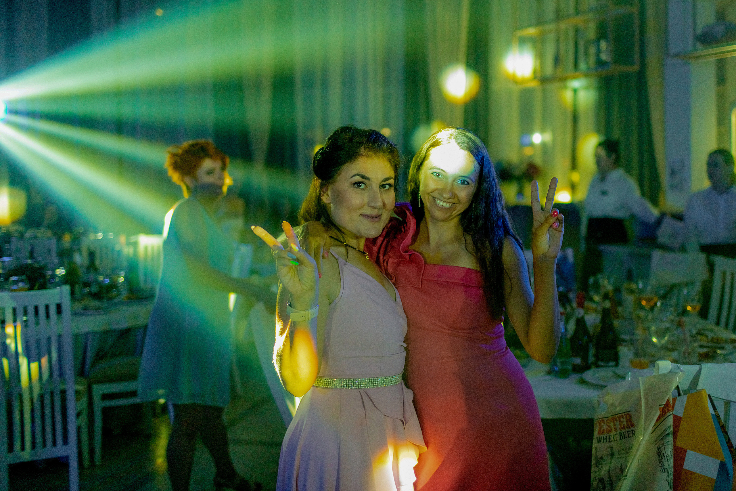 Заказать фотографа на выпускной г. Ростов-на-Дону. Красильников Евгений — профессиональный фотограф в Ростове-на-Дону