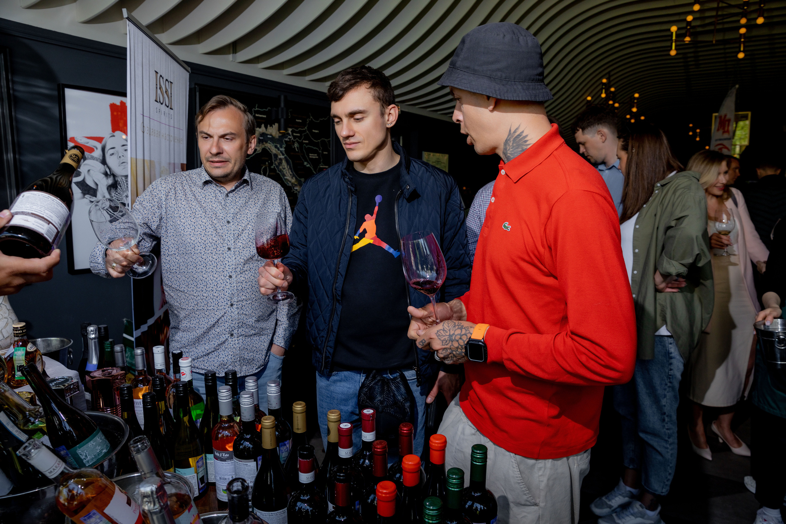 Репортажная съемка фестиваля вина г. Ростов-на-дону. Красильников Евгений — профессиональный фотограф в Ростове-на-Дону