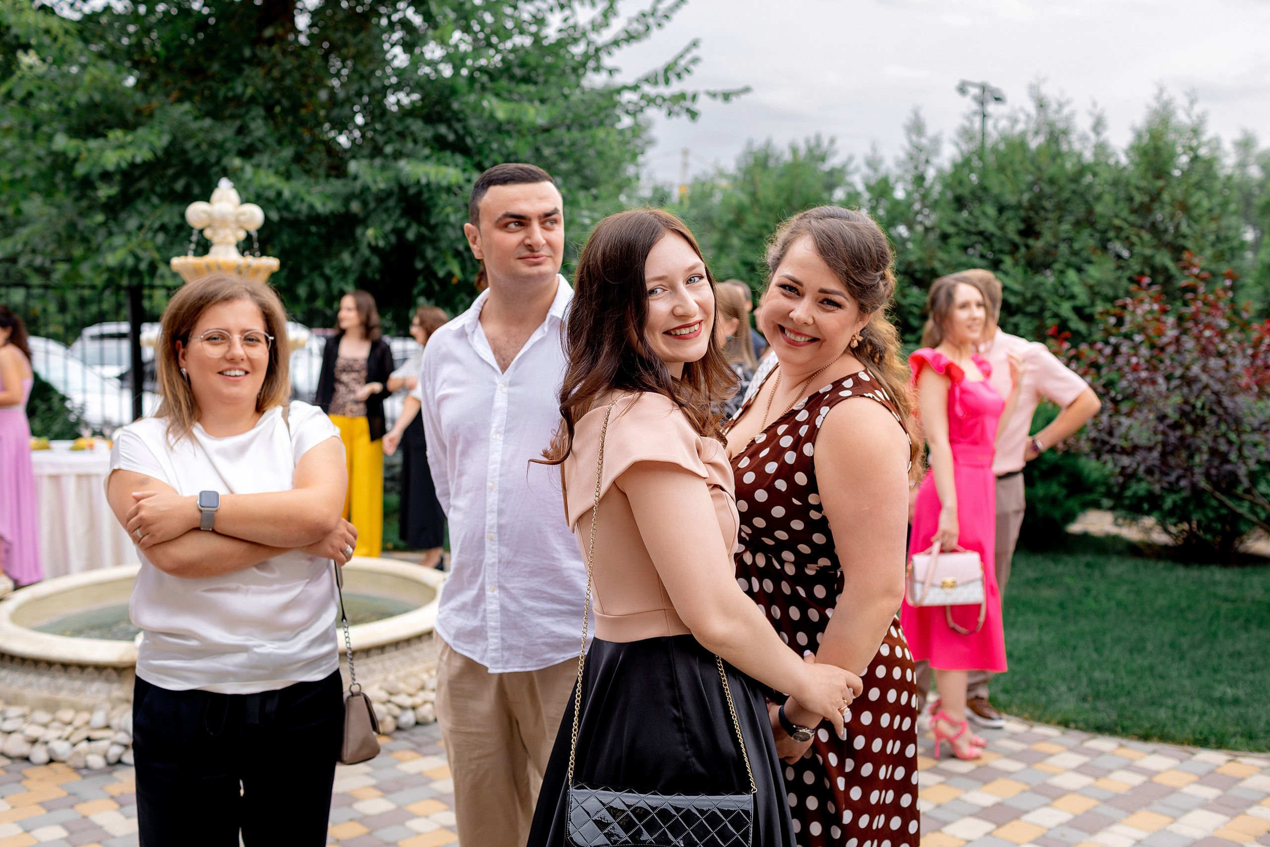 Заказать фотографа на выпускной г. Ростов-на-Дону. Красильников Евгений — профессиональный фотограф в Ростове-на-Дону