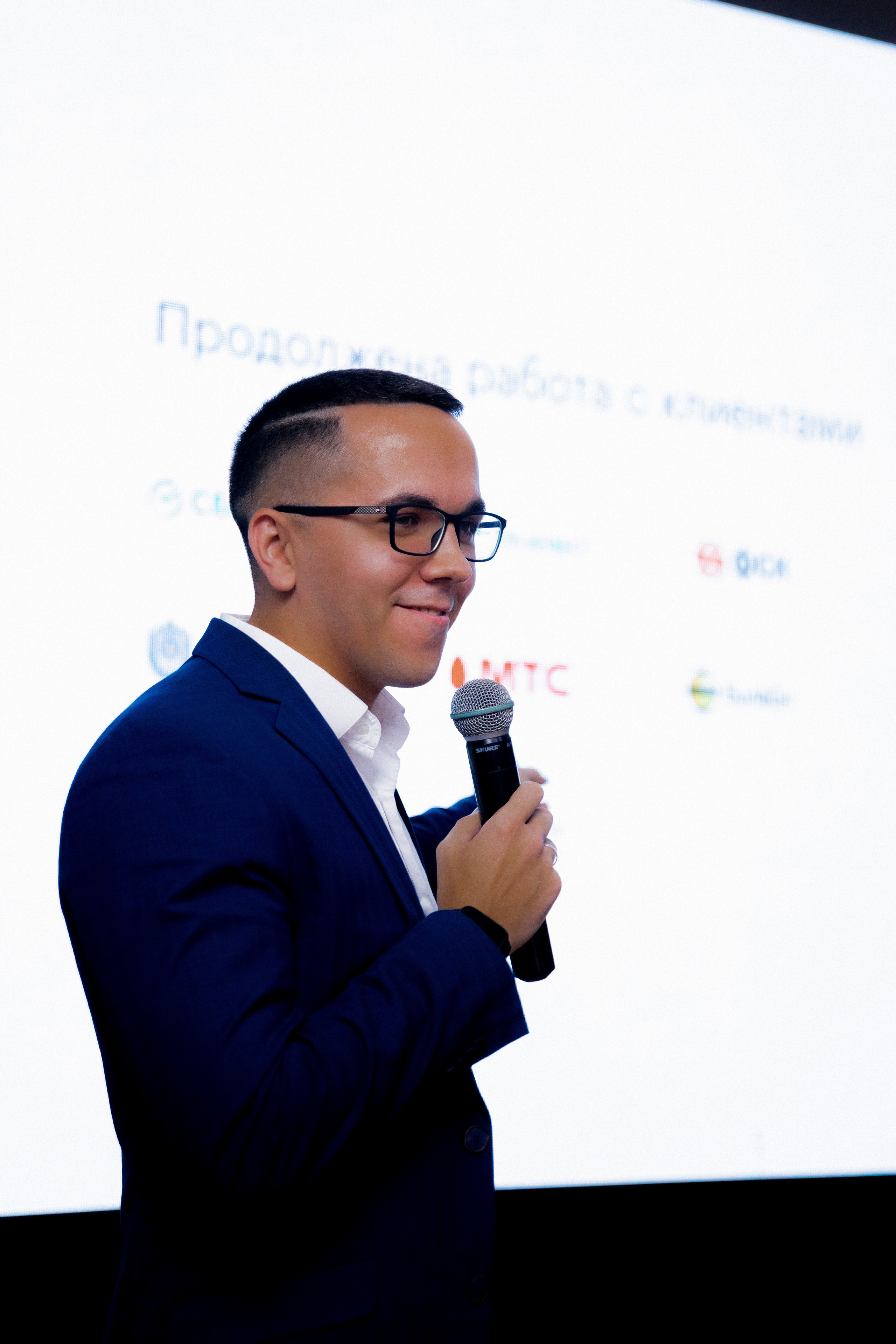 Фотограф на корпоратив и на любое событие. Красильников Евгений — профессиональный фотограф в Ростове-на-Дону