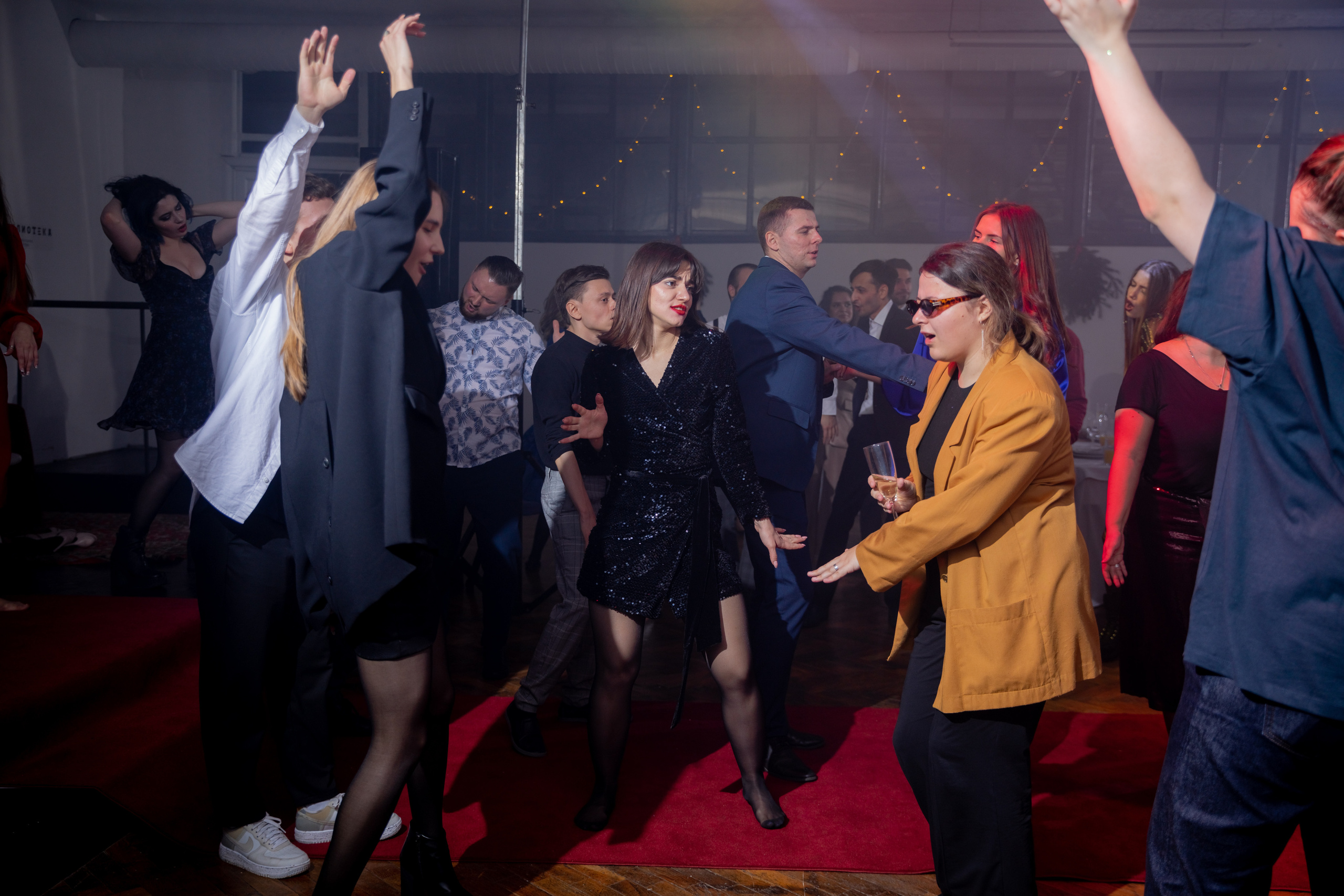 Фотограф на корпоратив и на любое событие. Красильников Евгений — профессиональный фотограф в Ростове-на-Дону