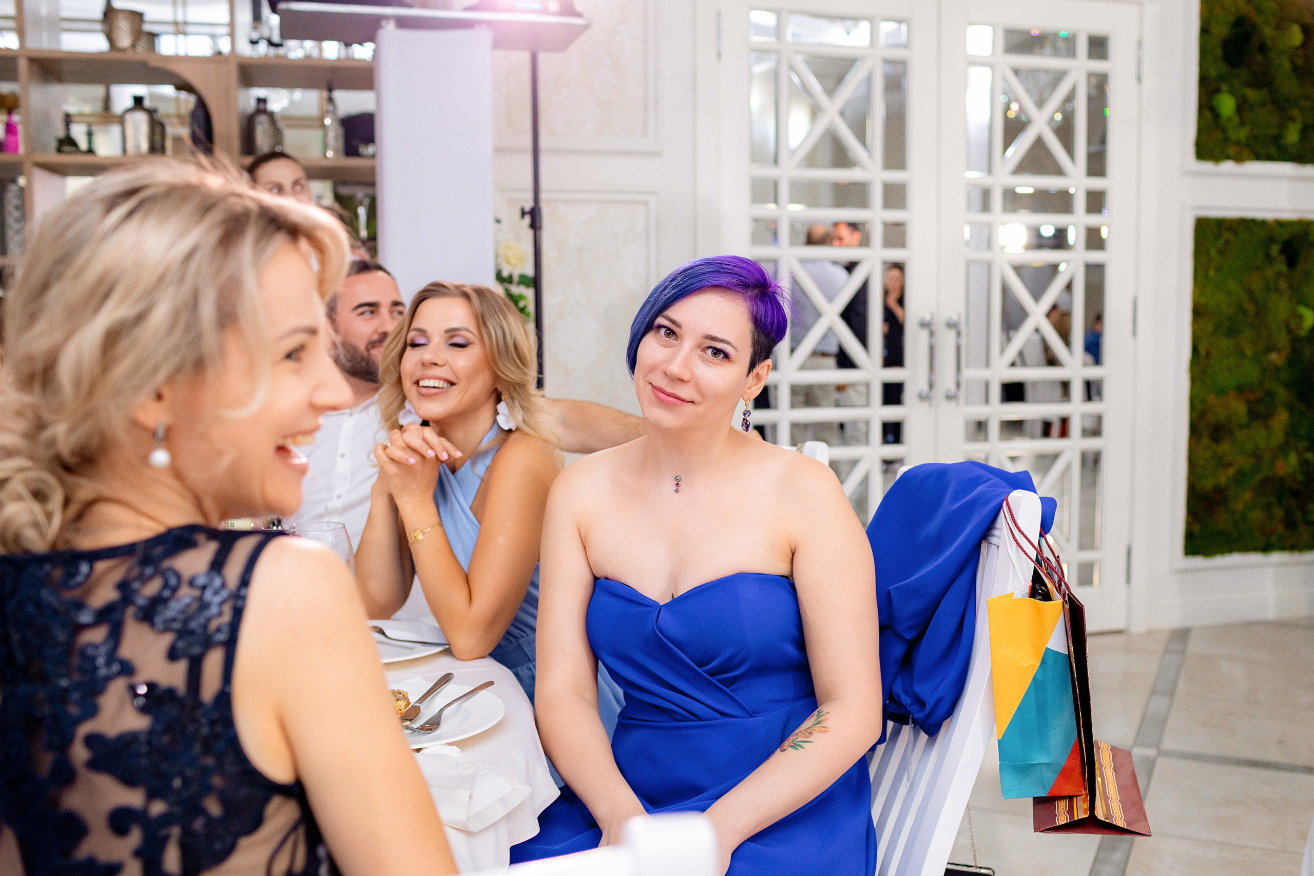 Заказать фотографа на выпускной г. Ростов-на-Дону. Красильников Евгений — профессиональный фотограф в Ростове-на-Дону