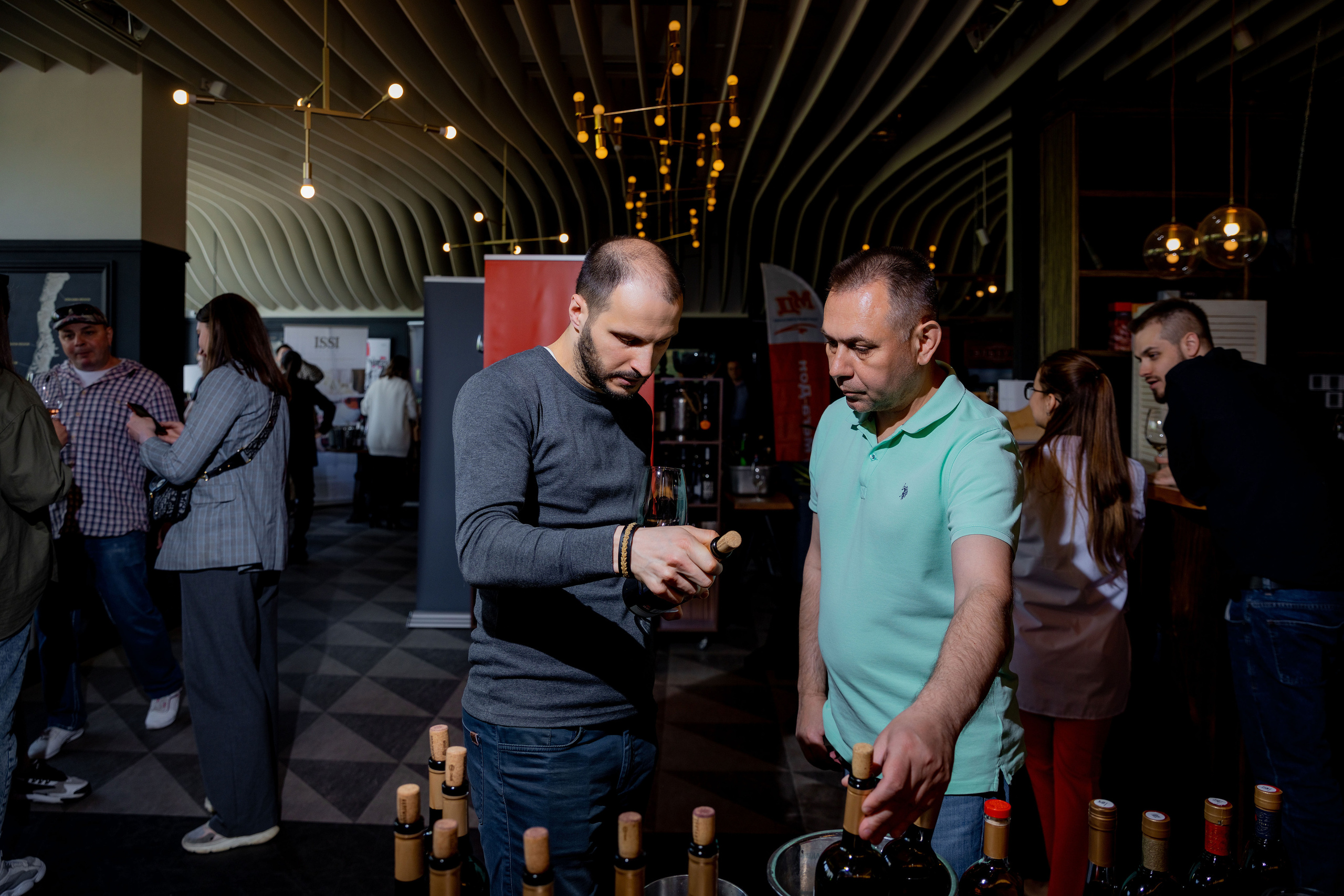 Репортажная съемка фестиваля вина г. Ростов-на-дону. Красильников Евгений — профессиональный фотограф в Ростове-на-Дону