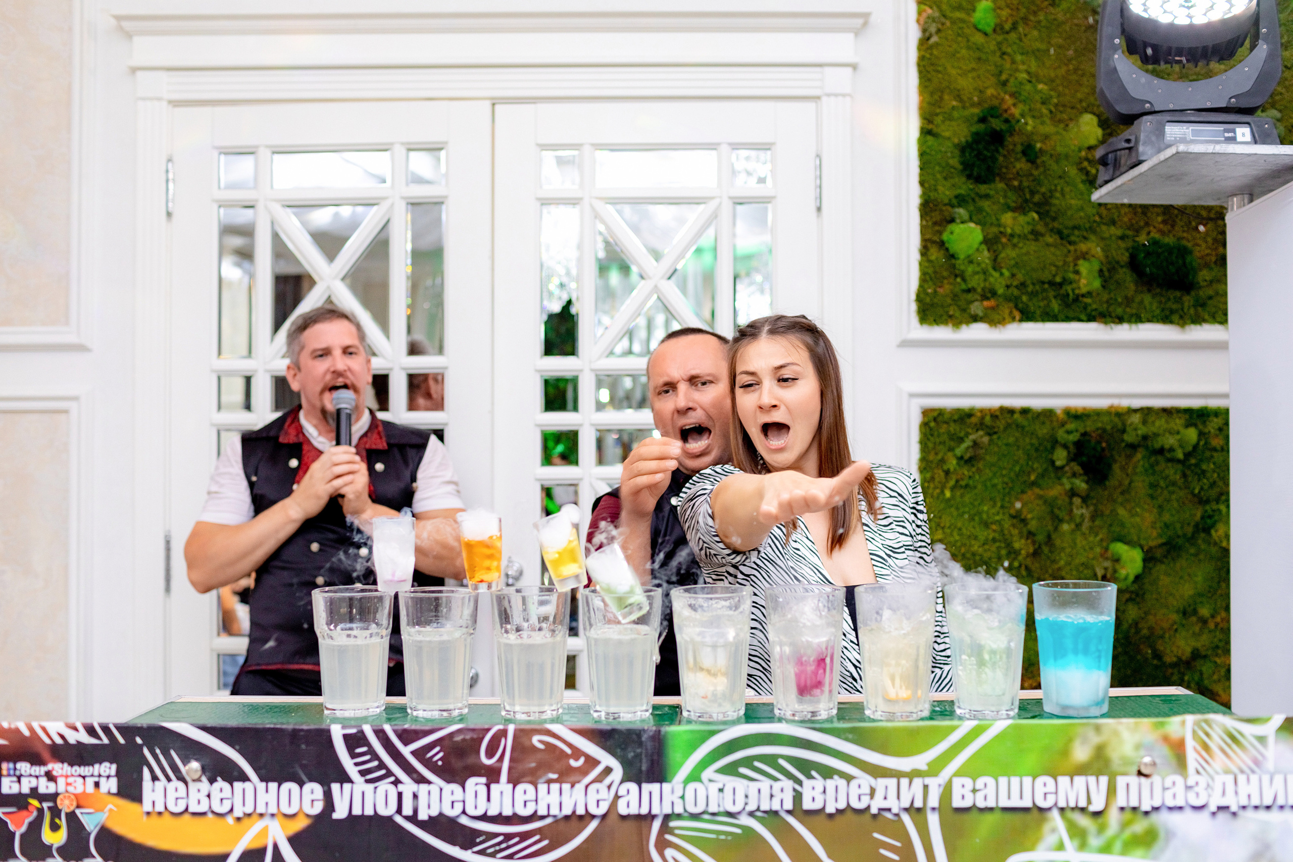 Заказать фотографа на выпускной г. Ростов-на-Дону. Красильников Евгений — профессиональный фотограф в Ростове-на-Дону