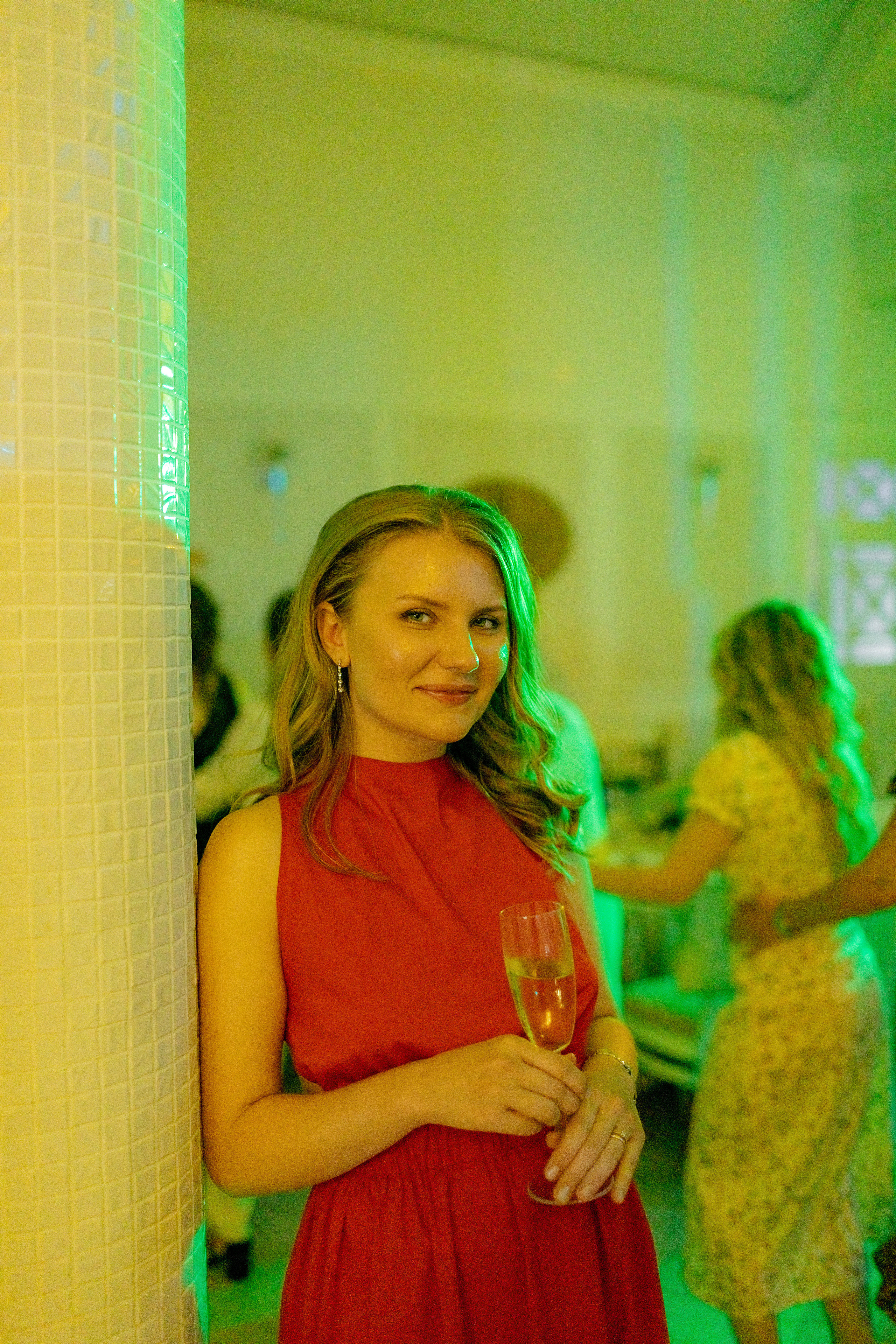 Заказать фотографа на выпускной г. Ростов-на-Дону. Красильников Евгений — профессиональный фотограф в Ростове-на-Дону