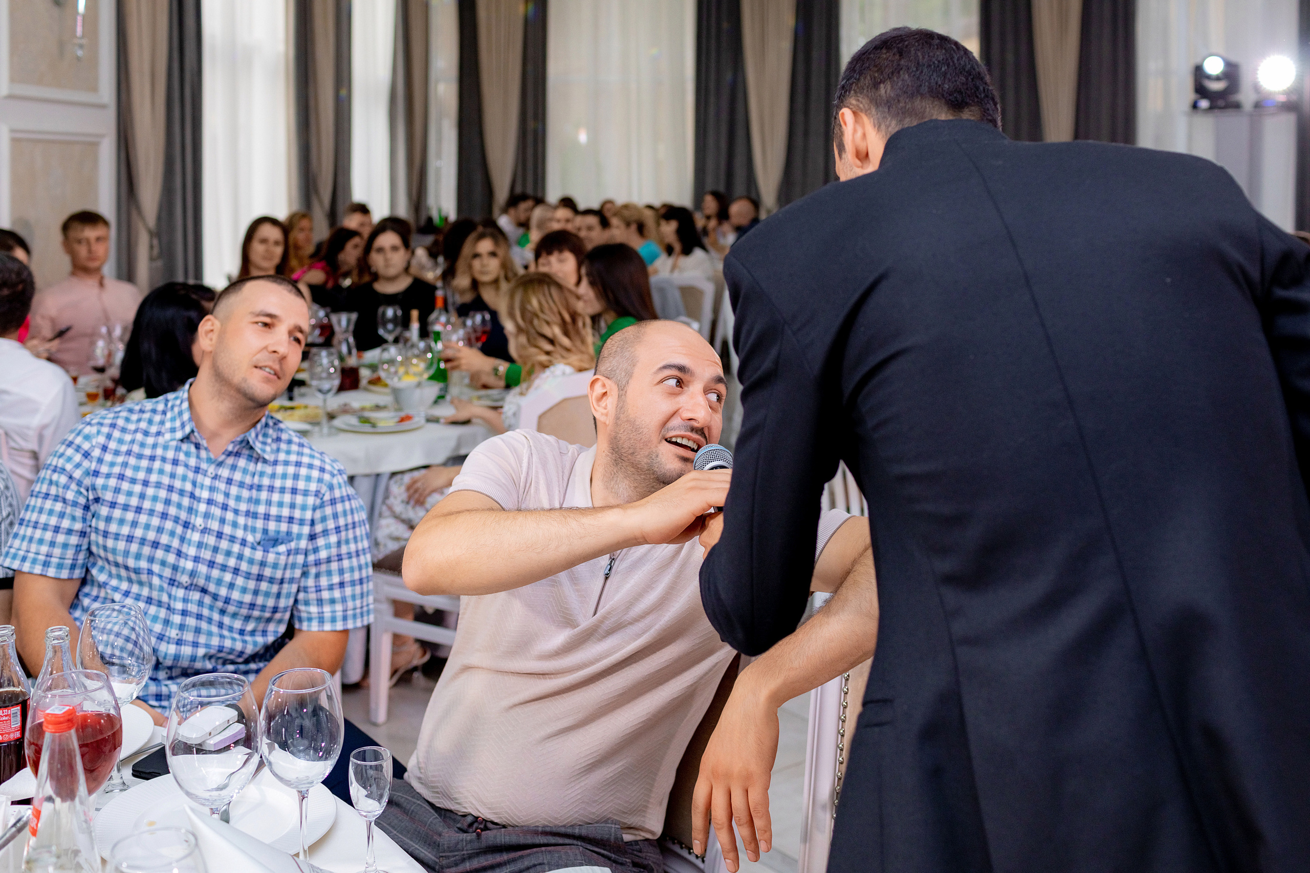 Заказать фотографа на выпускной г. Ростов-на-Дону. Красильников Евгений — профессиональный фотограф в Ростове-на-Дону