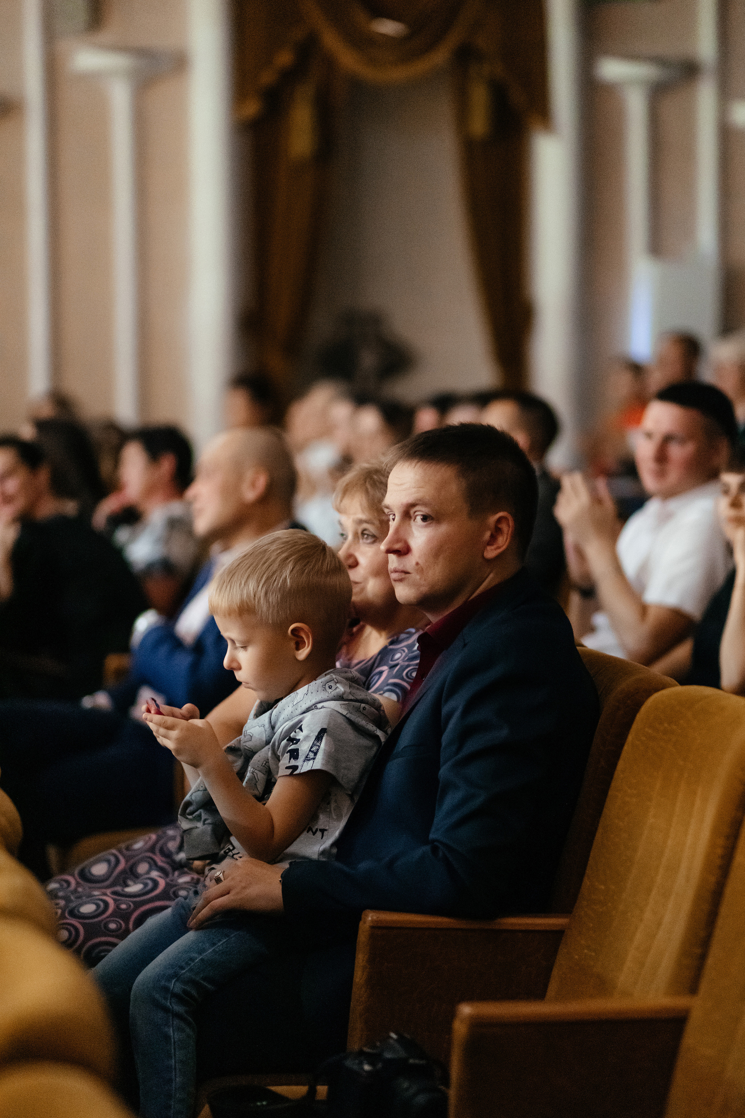 Профессиональная репортажная фотосъемка мероприятии в г. Ростове на дону. Красильников Евгений — профессиональный фотограф в Ростове-на-Дону