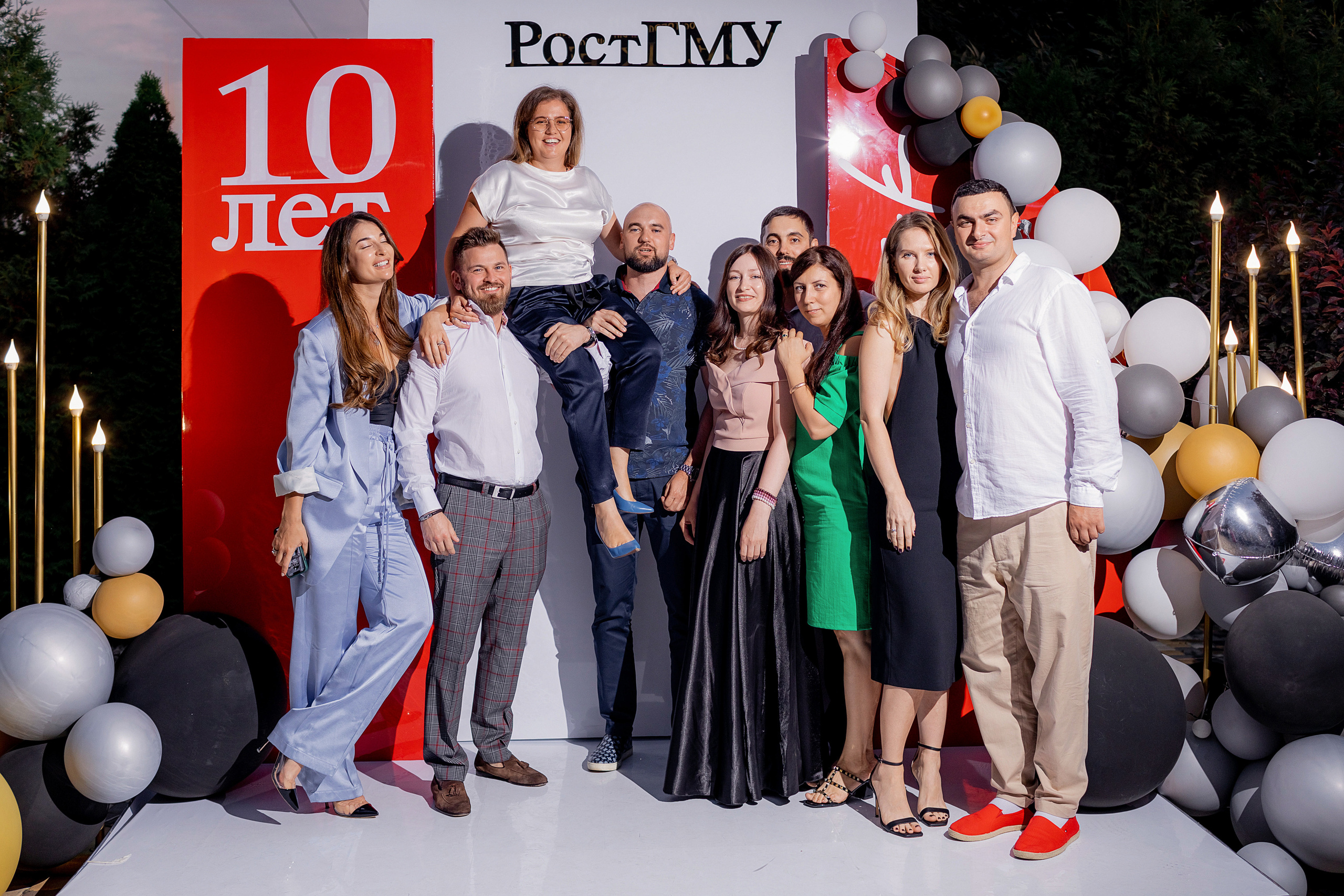 Заказать фотографа на выпускной г. Ростов-на-Дону. Красильников Евгений — профессиональный фотограф в Ростове-на-Дону