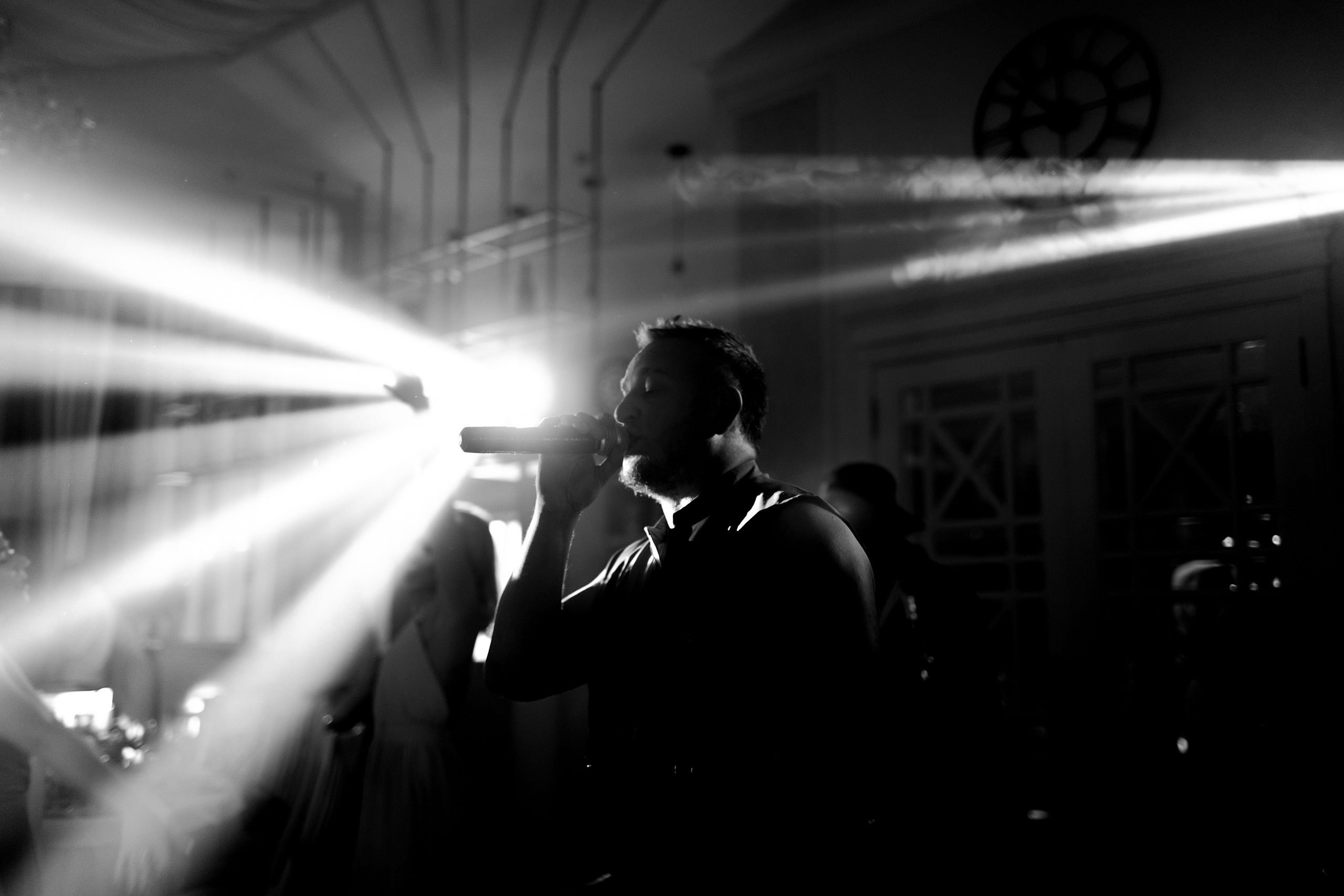 Заказать фотографа на выпускной г. Ростов-на-Дону. Красильников Евгений — профессиональный фотограф в Ростове-на-Дону