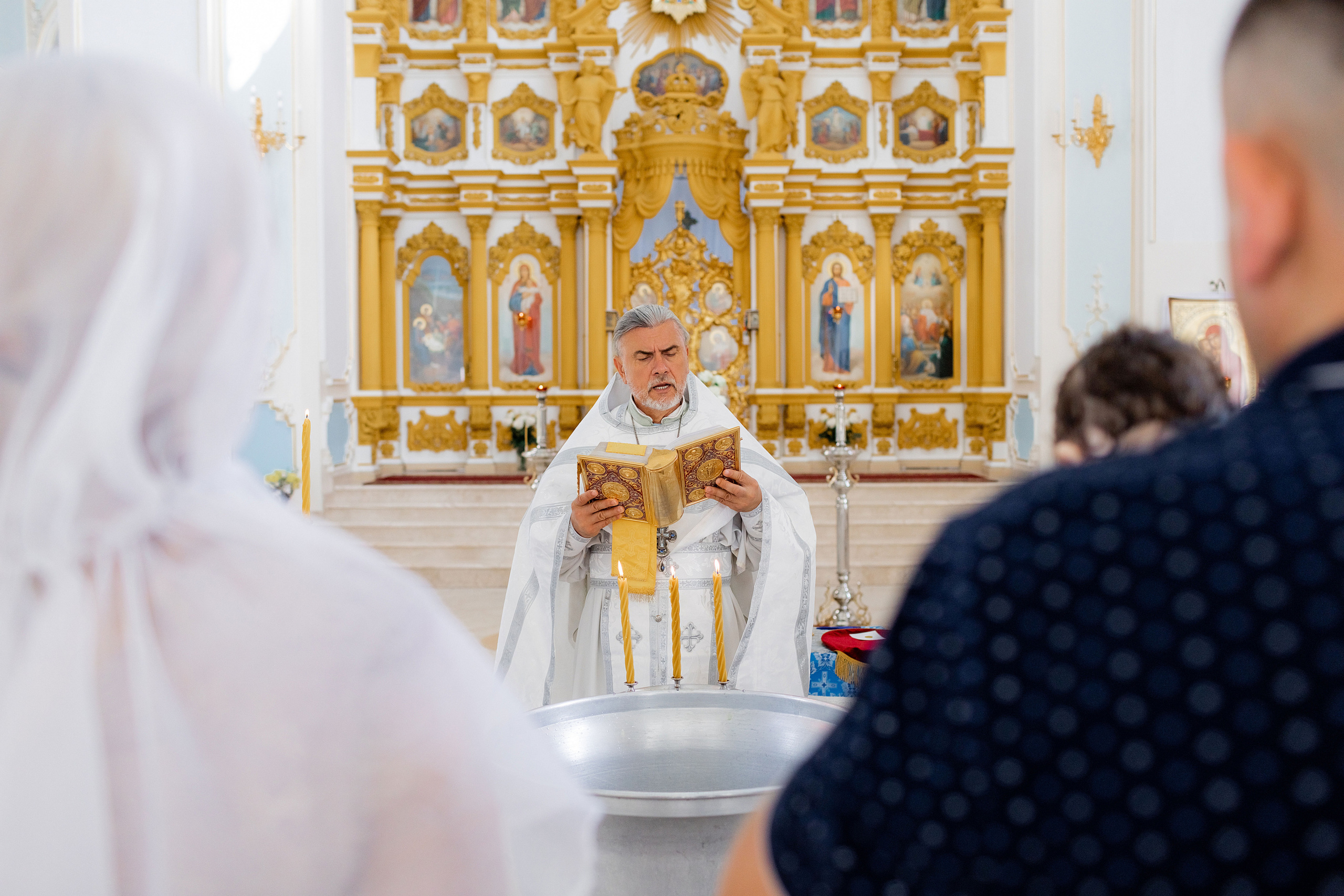 Фотографа на Крещение. Красильников Евгений — профессиональный фотограф в Ростове-на-Дону