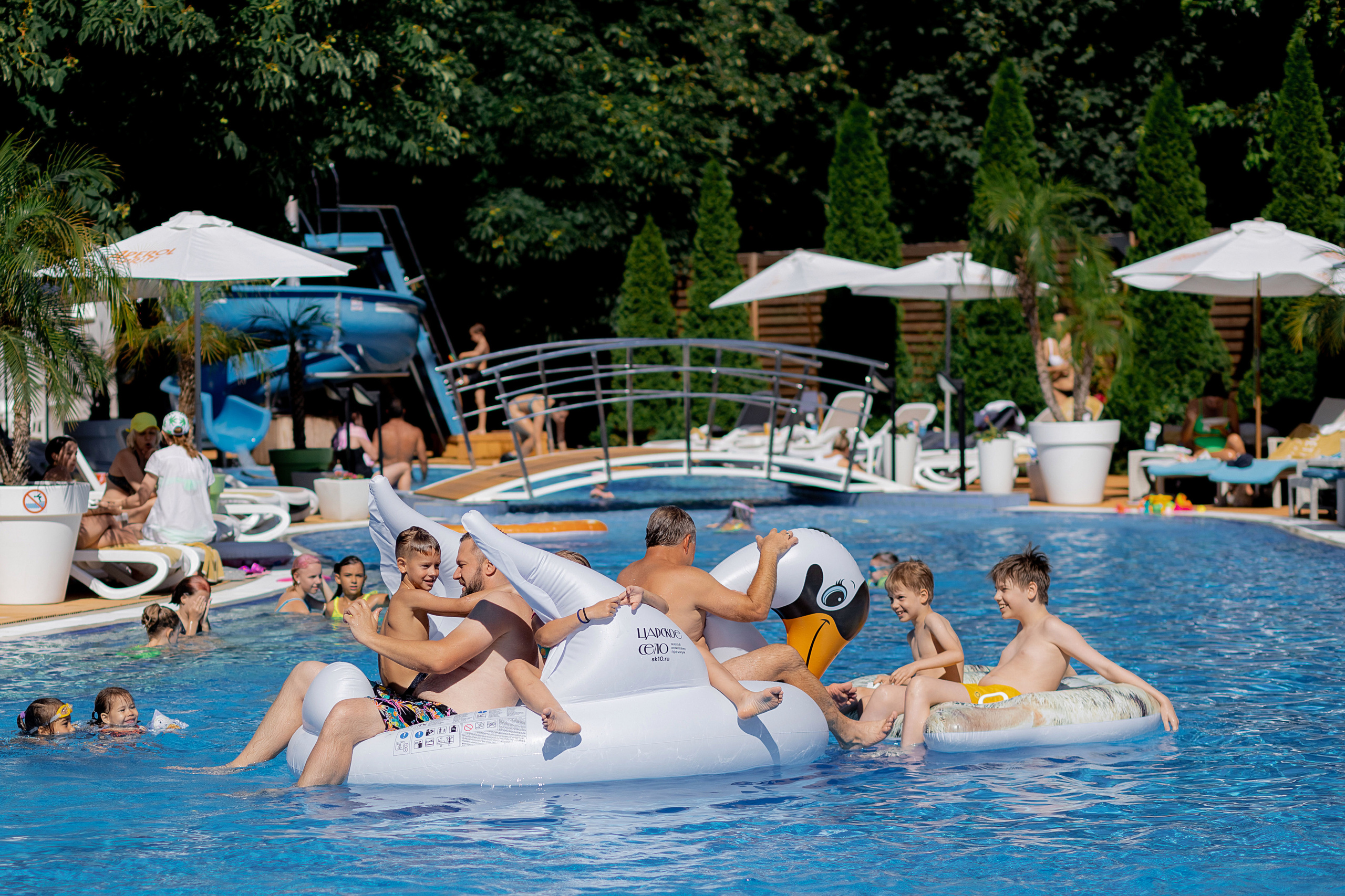 Фотограф на день рождения в ресторан. Красильников Евгений — профессиональный фотограф в Ростове-на-Дону