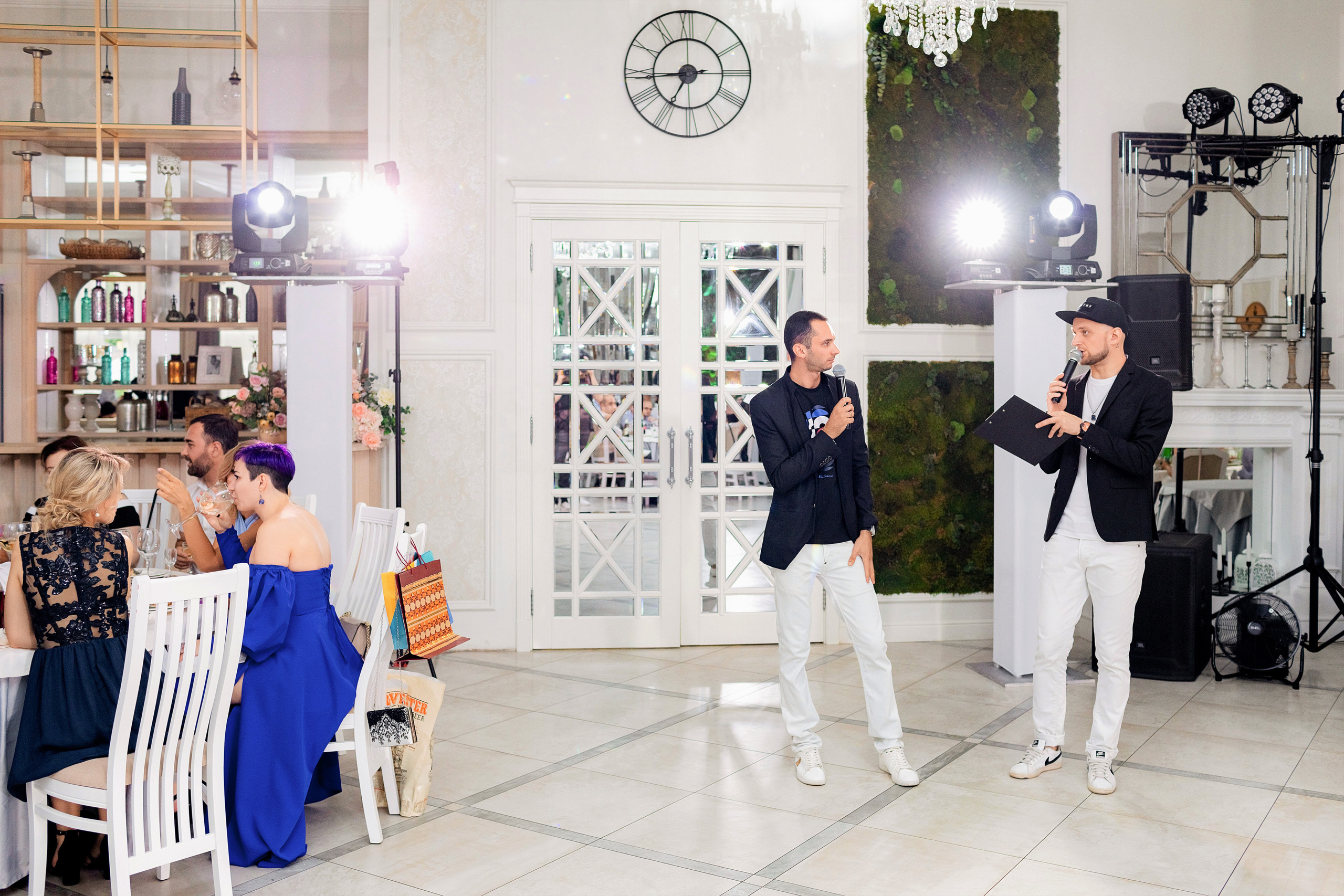 Заказать фотографа на выпускной г. Ростов-на-Дону. Красильников Евгений — профессиональный фотограф в Ростове-на-Дону