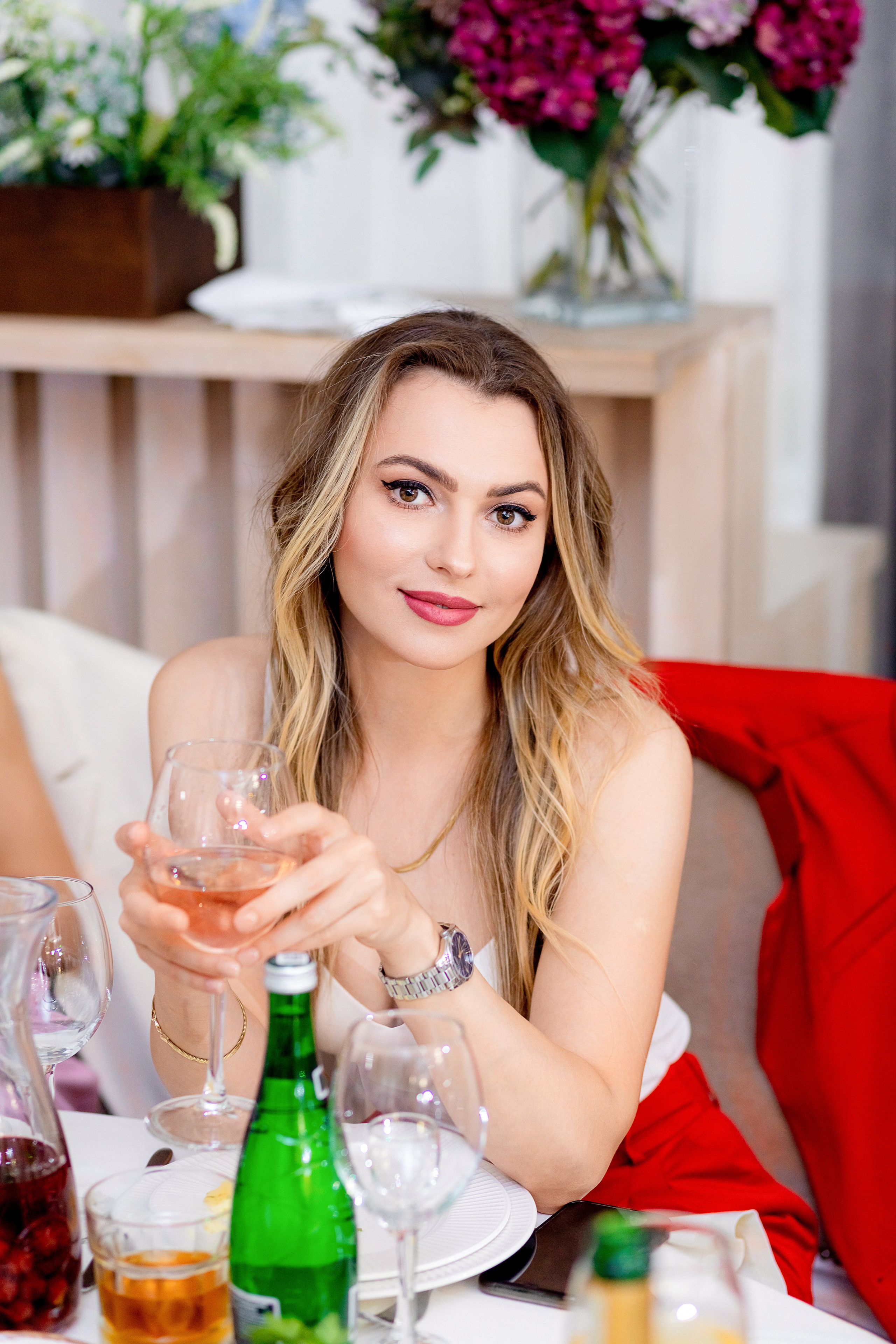 Заказать фотографа на выпускной г. Ростов-на-Дону. Красильников Евгений — профессиональный фотограф в Ростове-на-Дону