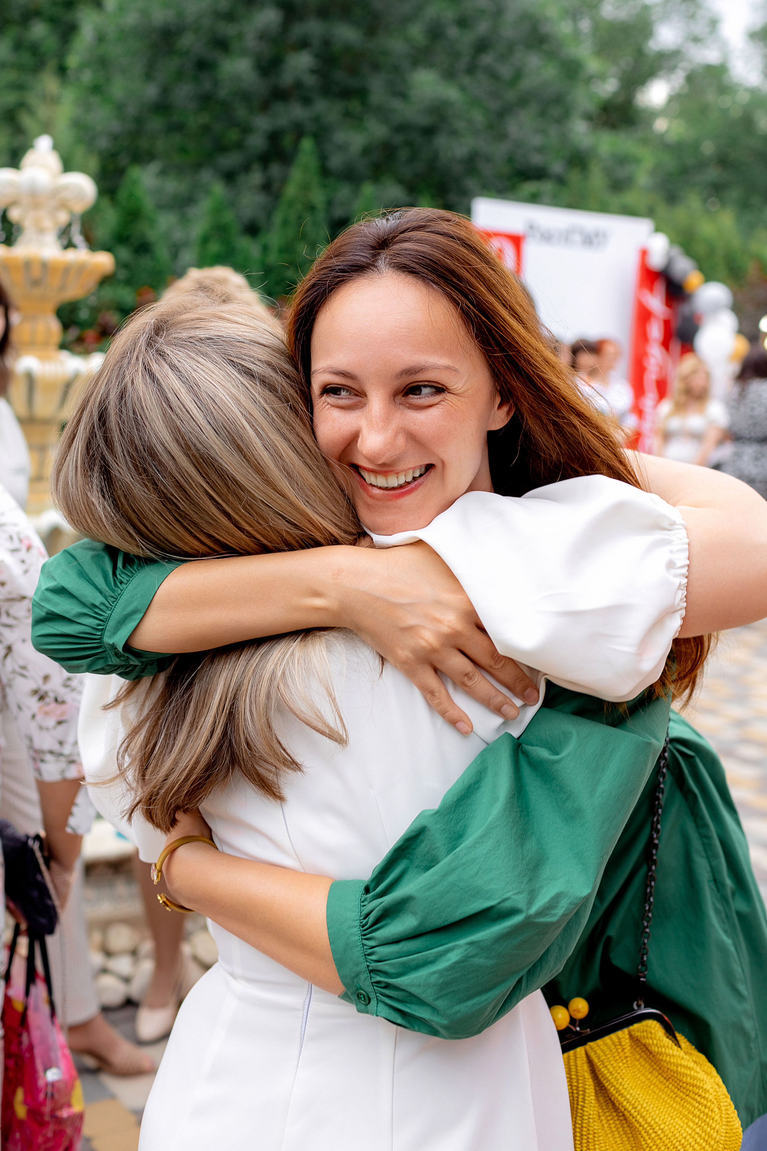 Заказать фотографа на выпускной г. Ростов-на-Дону. Красильников Евгений — профессиональный фотограф в Ростове-на-Дону