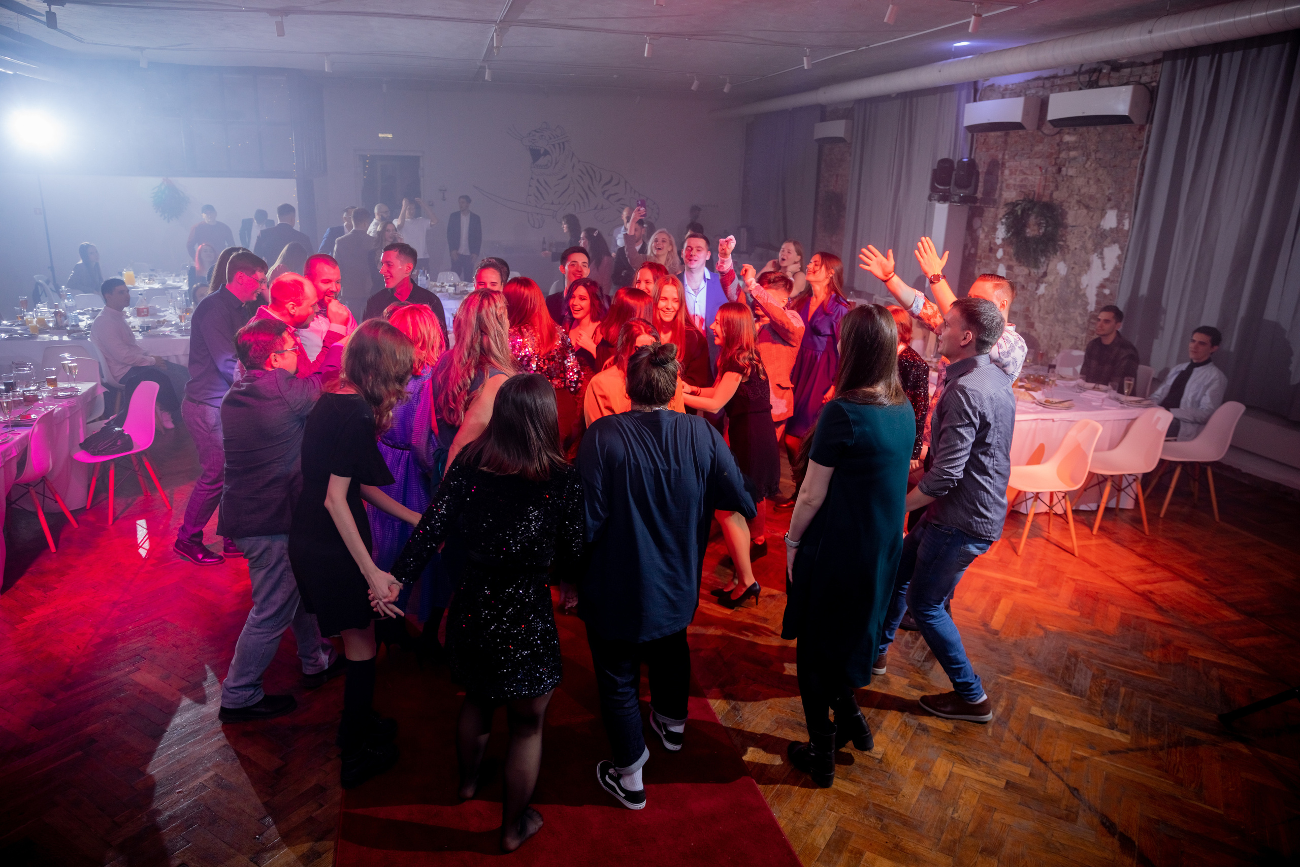 Фотограф на корпоратив и на любое событие. Красильников Евгений — профессиональный фотограф в Ростове-на-Дону