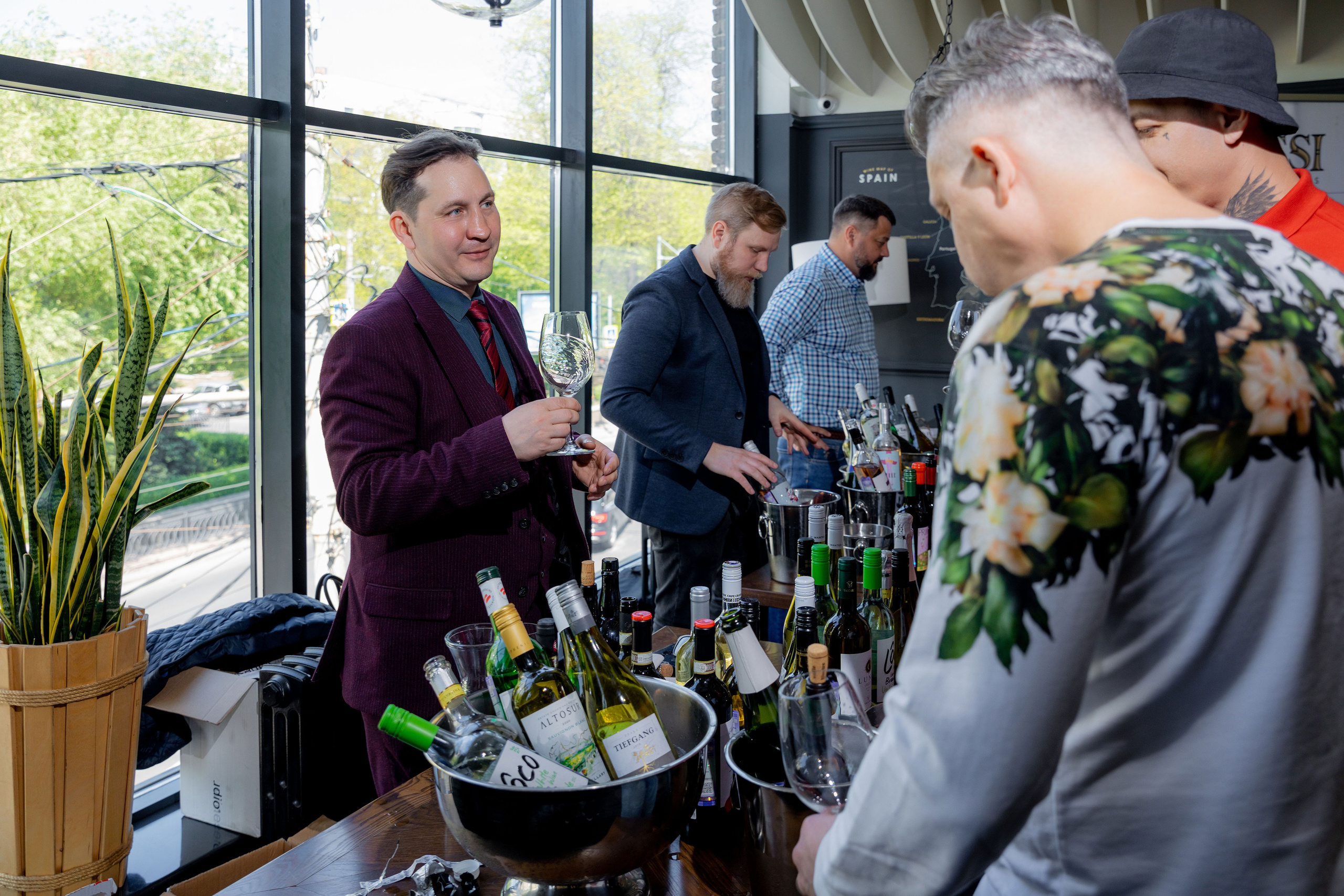 Репортажная съемка фестиваля вина г. Ростов-на-дону. Красильников Евгений — профессиональный фотограф в Ростове-на-Дону