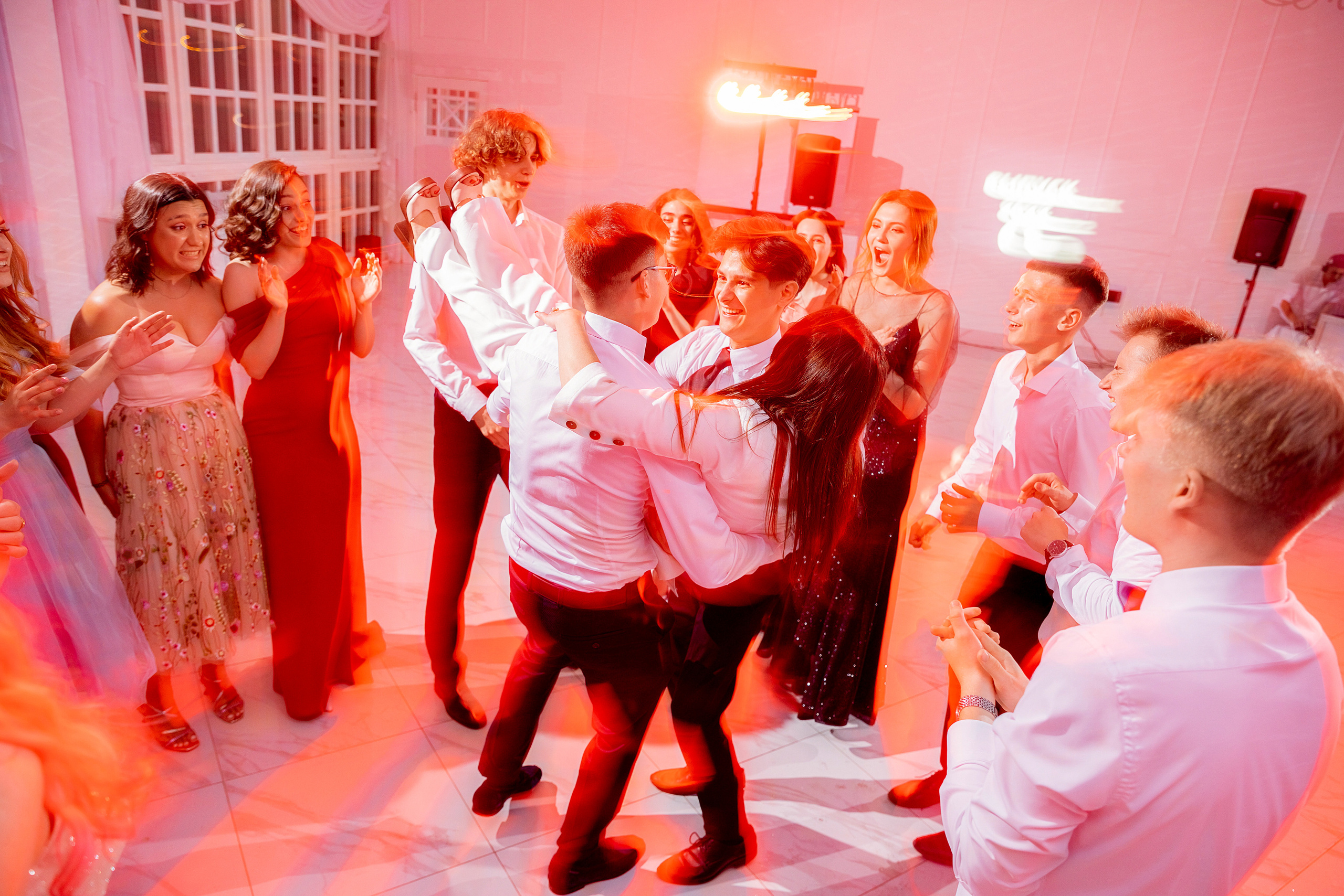 Репортажный фотограф Ростов-на-дону. Красильников Евгений — профессиональный фотограф в Ростове-на-Дону