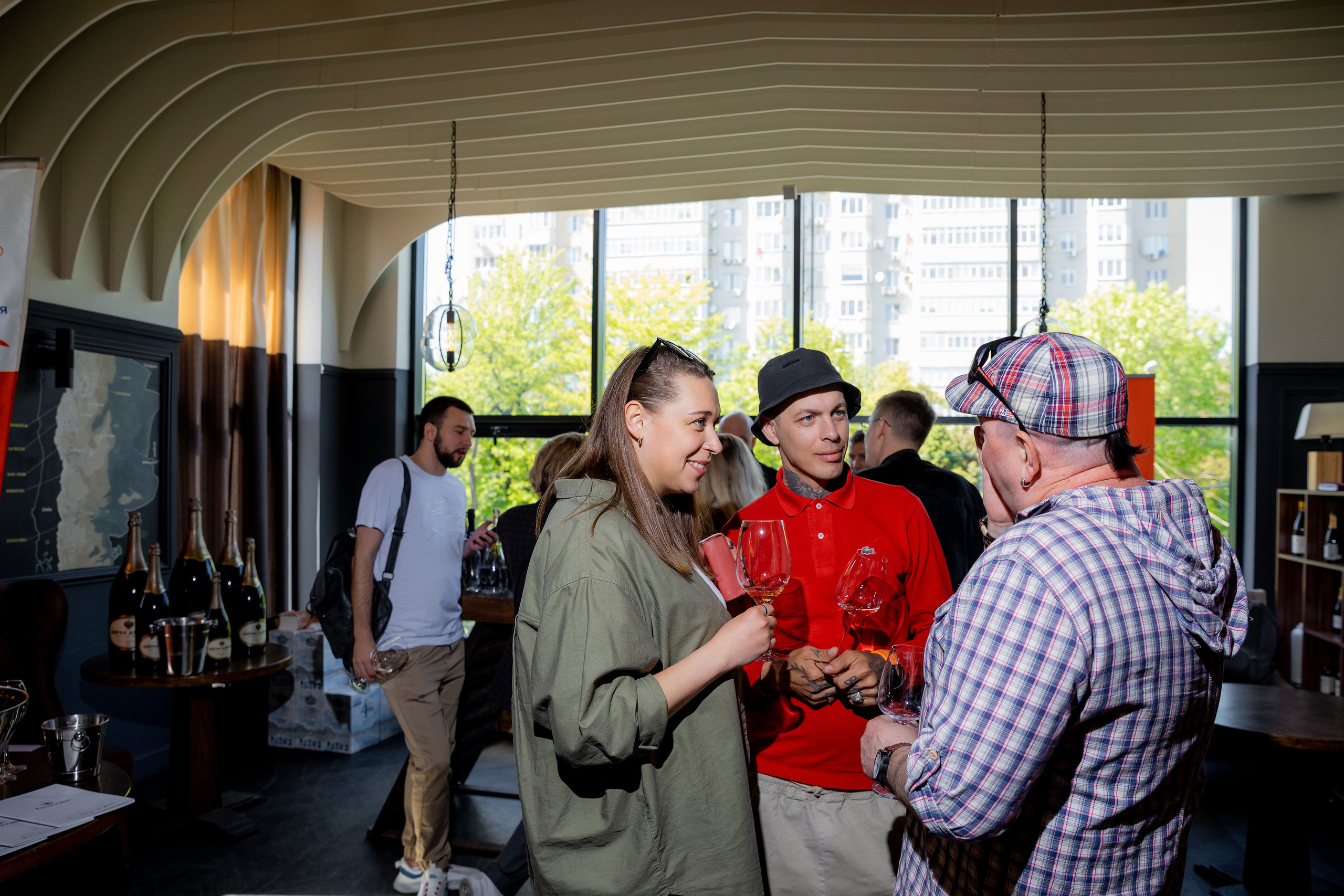 Репортажная съемка фестиваля вина г. Ростов-на-дону. Красильников Евгений — профессиональный фотограф в Ростове-на-Дону