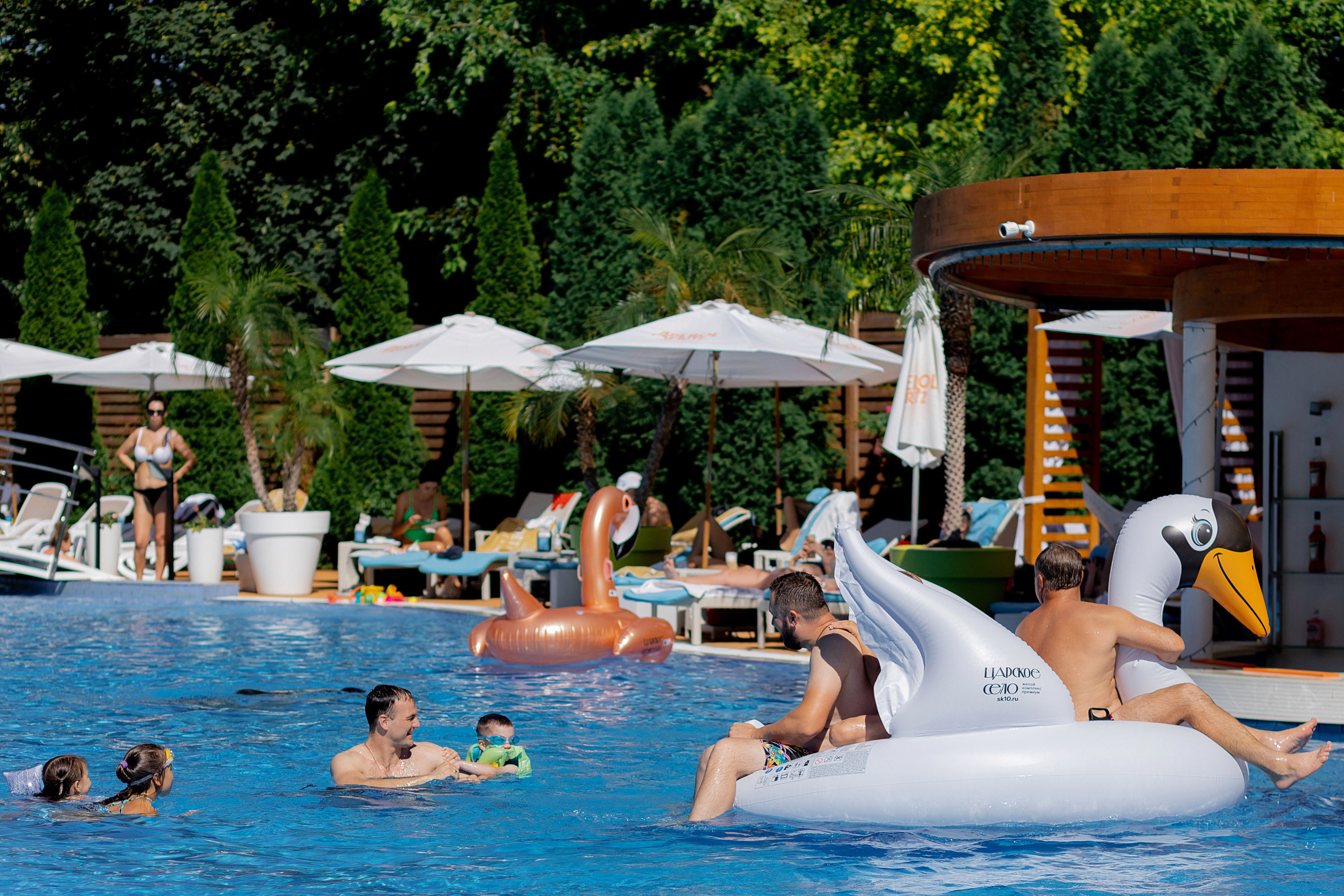 Фотограф на день рождения в ресторан. Красильников Евгений — профессиональный фотограф в Ростове-на-Дону