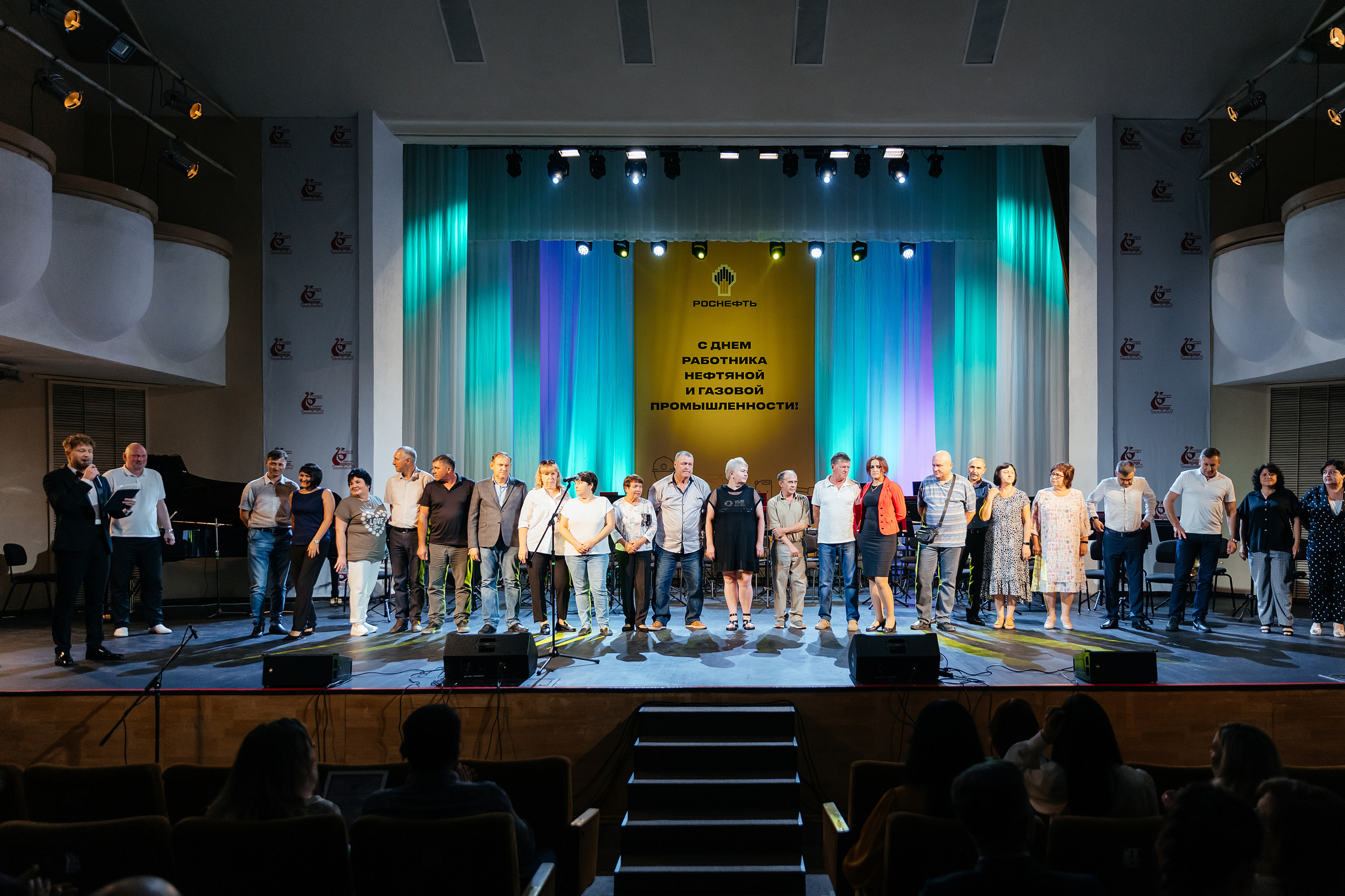 Профессиональная репортажная фотосъемка мероприятии в г. Ростове на дону. Красильников Евгений — профессиональный фотограф в Ростове-на-Дону