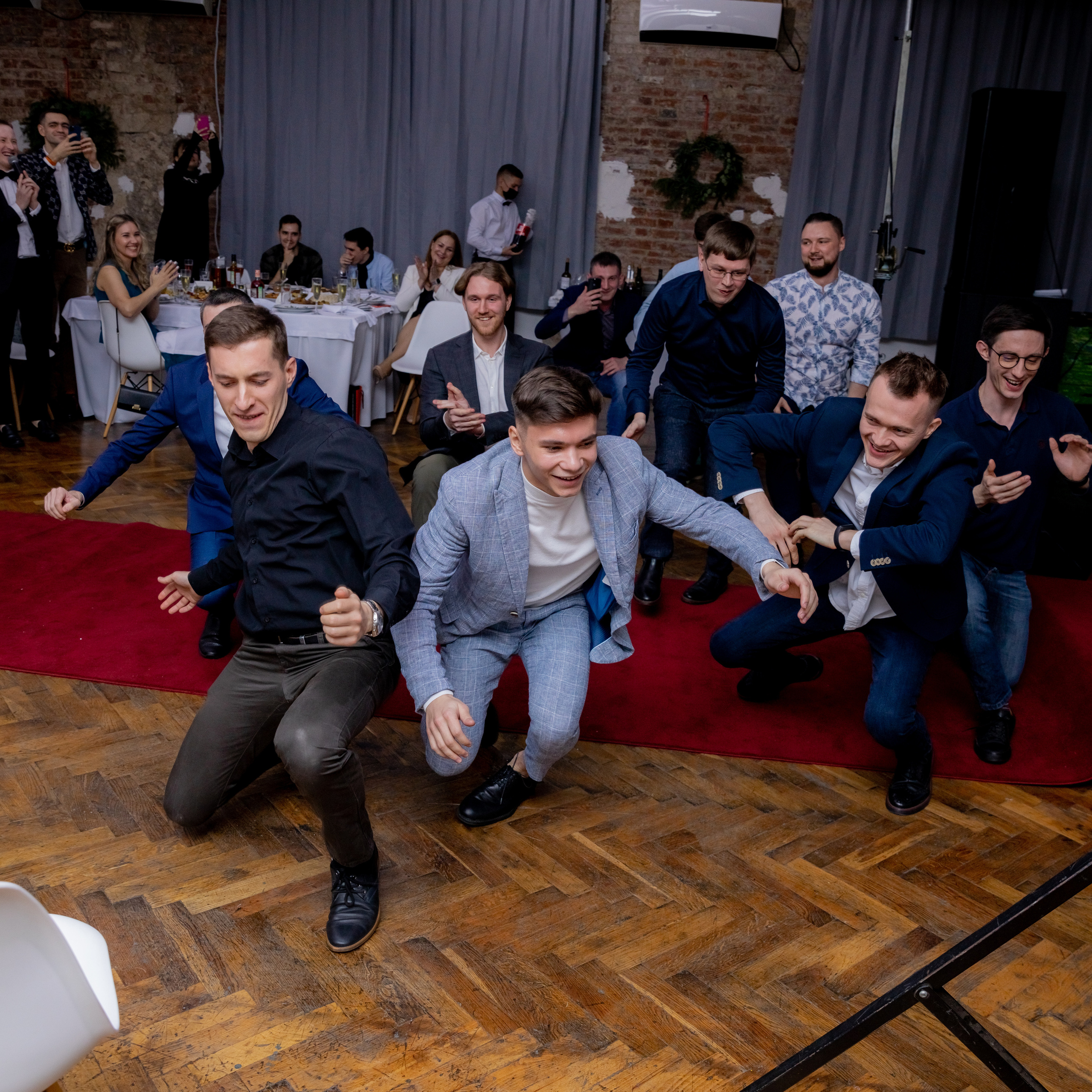 Фотограф на корпоратив и на любое событие. Красильников Евгений — профессиональный фотограф в Ростове-на-Дону