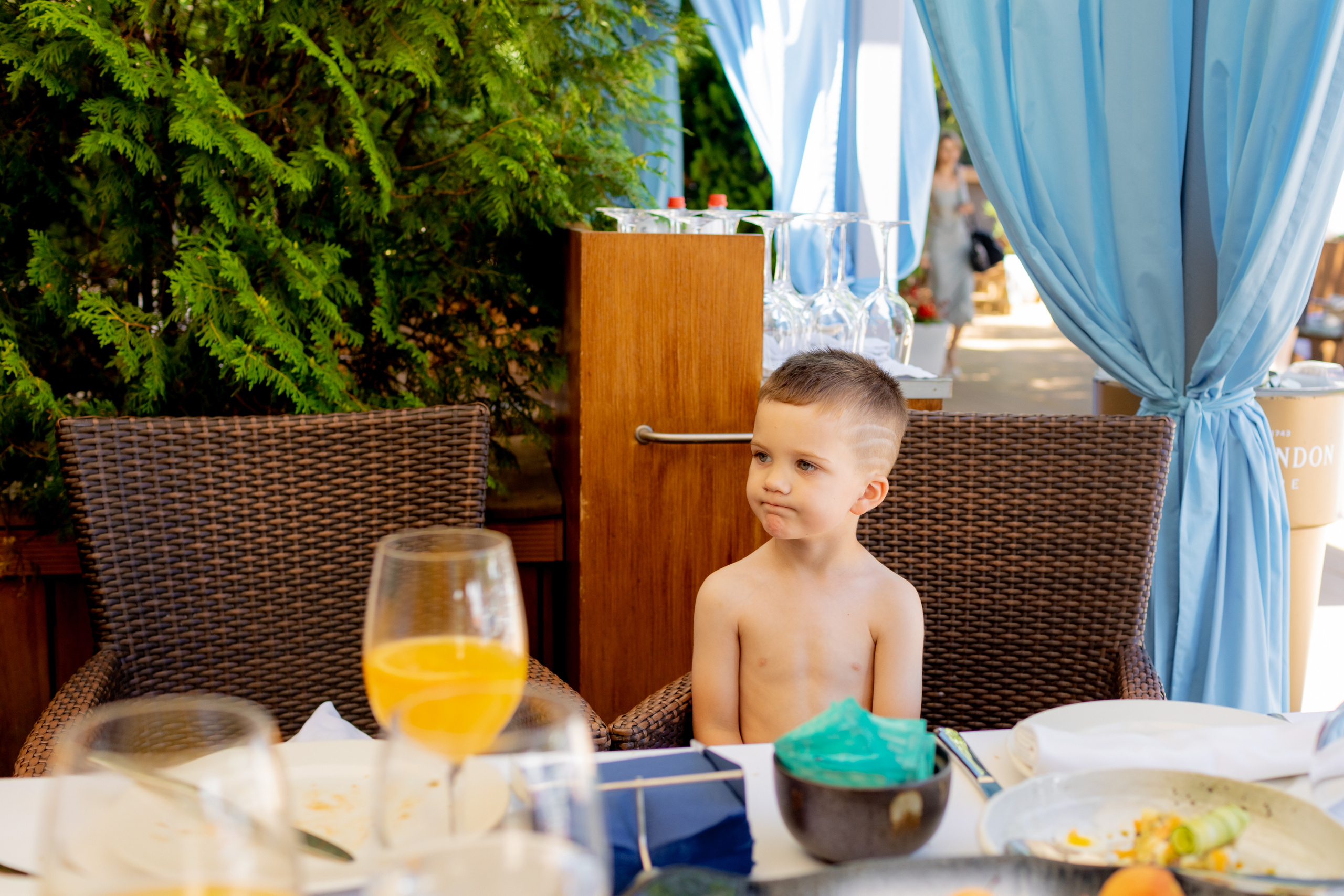 Фотограф на день рождения в ресторан. Красильников Евгений — профессиональный фотограф в Ростове-на-Дону