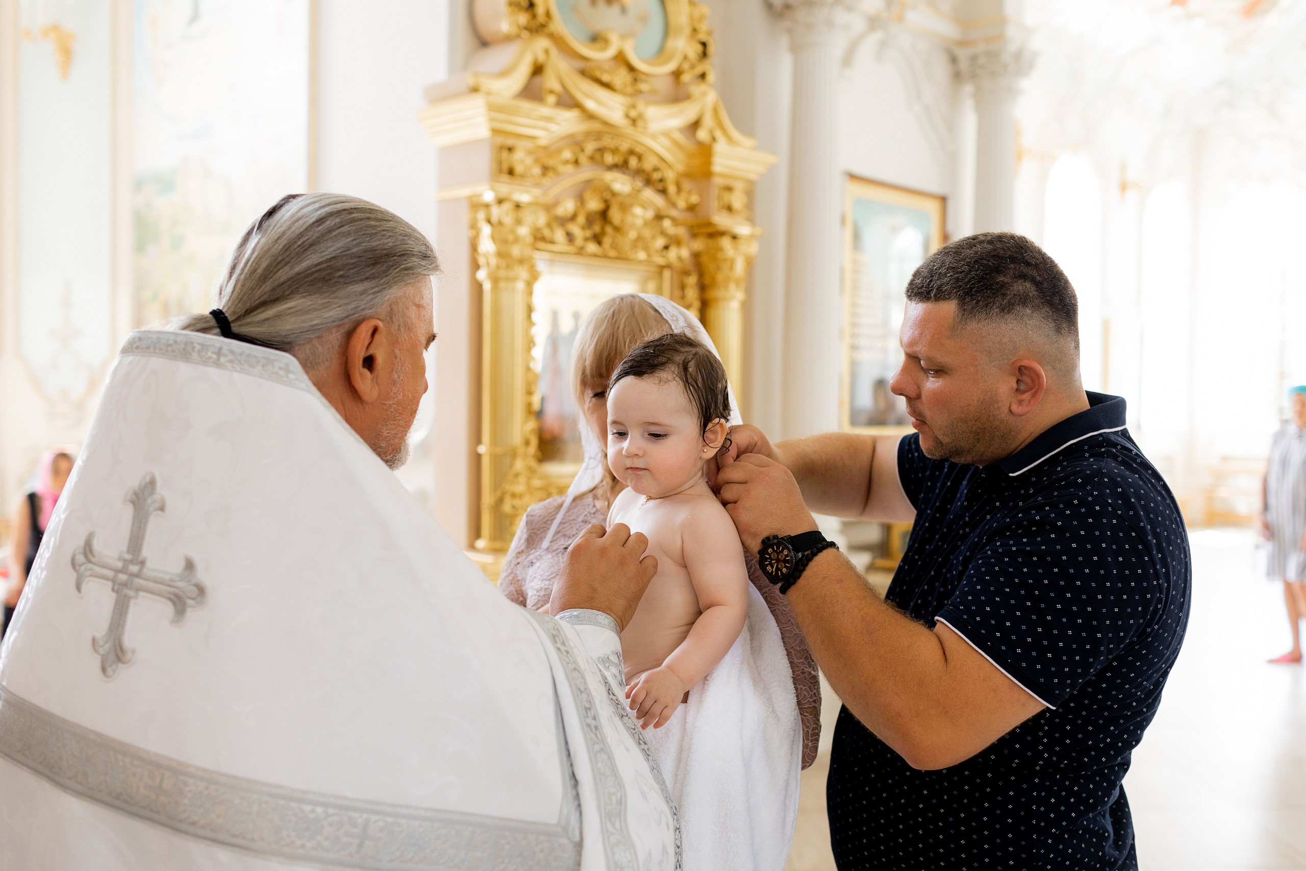 Фотографа на Крещение. Красильников Евгений — профессиональный фотограф в Ростове-на-Дону
