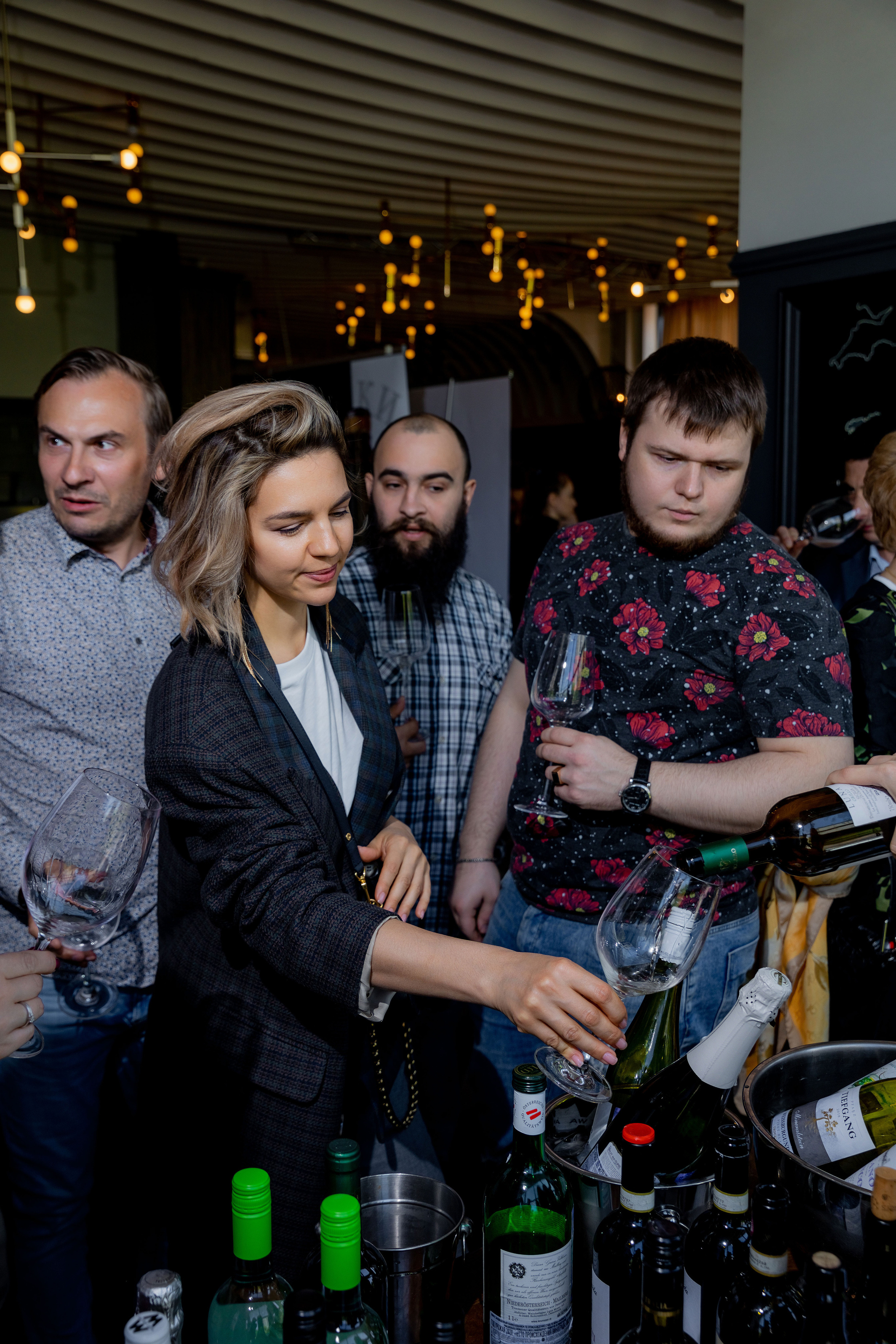 Репортажная съемка фестиваля вина г. Ростов-на-дону. Красильников Евгений — профессиональный фотограф в Ростове-на-Дону