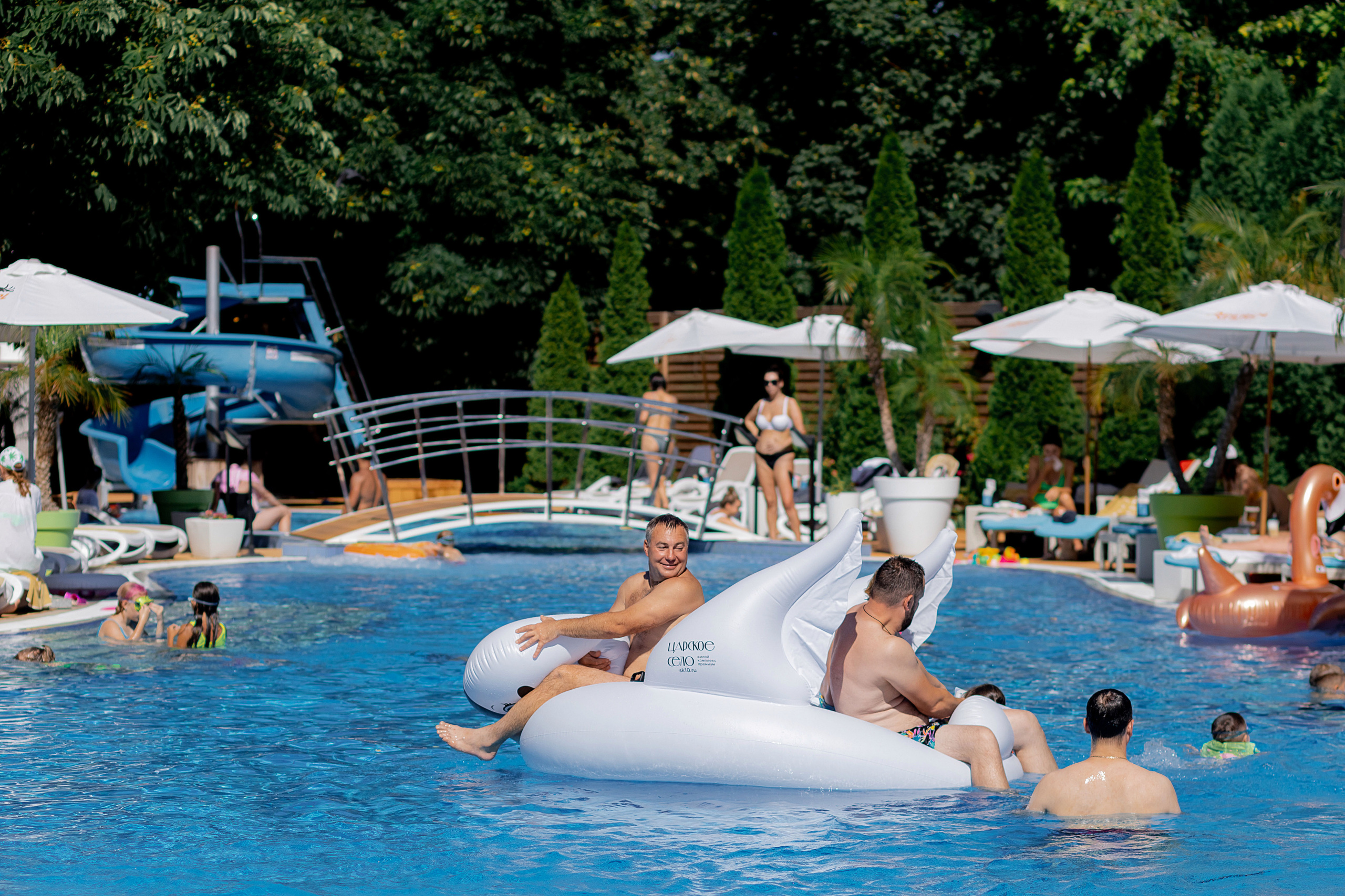 Фотограф на день рождения в ресторан. Красильников Евгений — профессиональный фотограф в Ростове-на-Дону