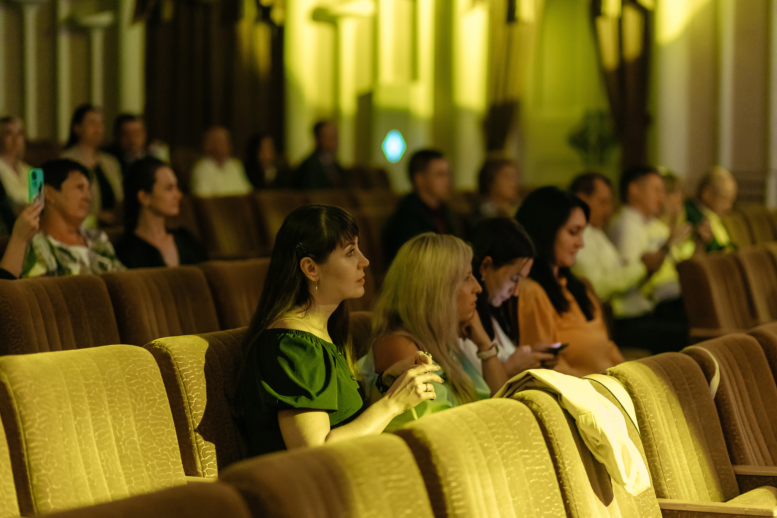 Профессиональная репортажная фотосъемка мероприятии в г. Ростове на дону. Красильников Евгений — профессиональный фотограф в Ростове-на-Дону