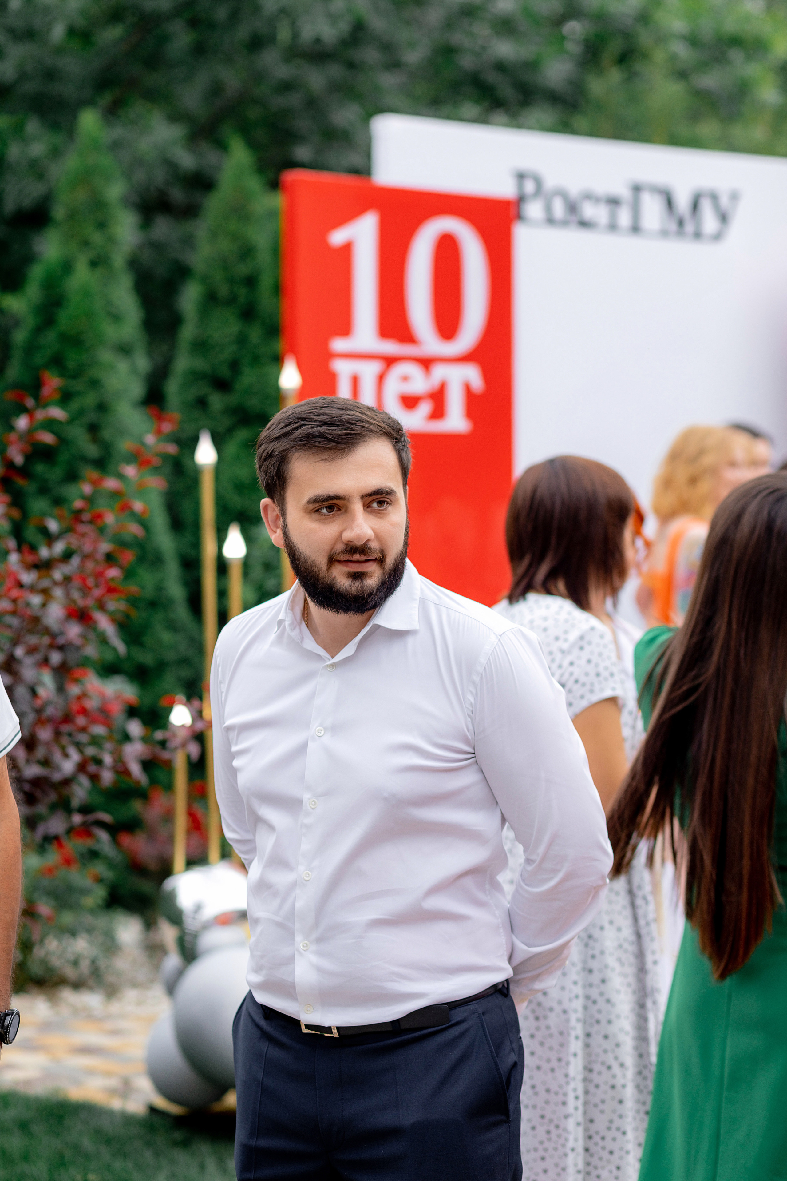 Заказать фотографа на выпускной г. Ростов-на-Дону. Красильников Евгений — профессиональный фотограф в Ростове-на-Дону