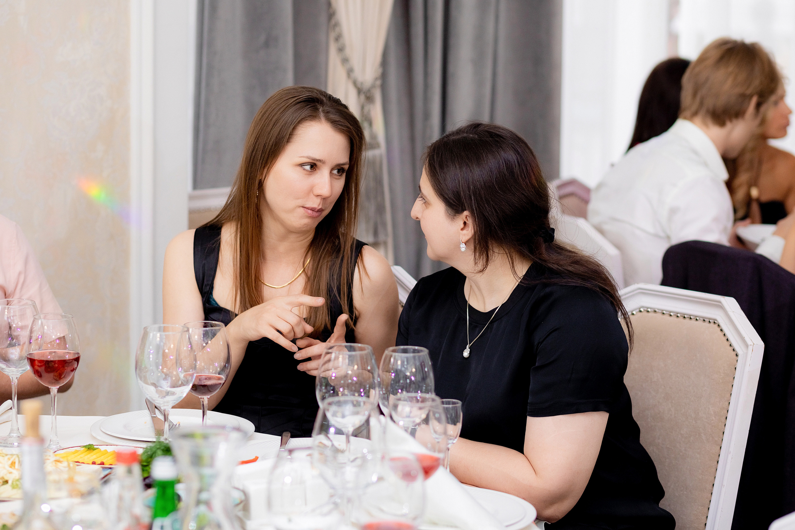 Заказать фотографа на выпускной г. Ростов-на-Дону. Красильников Евгений — профессиональный фотограф в Ростове-на-Дону