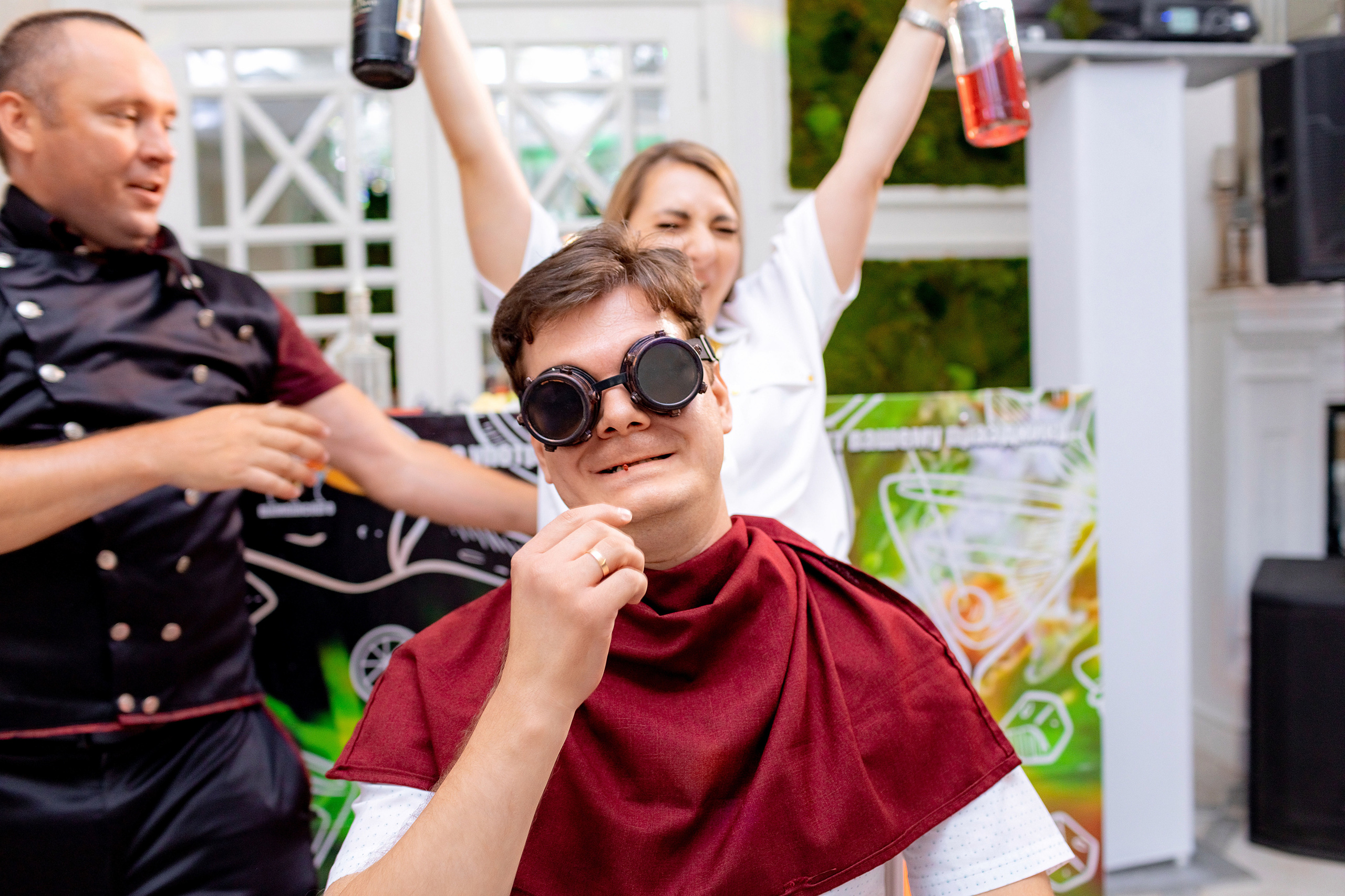 Заказать фотографа на выпускной г. Ростов-на-Дону. Красильников Евгений — профессиональный фотограф в Ростове-на-Дону