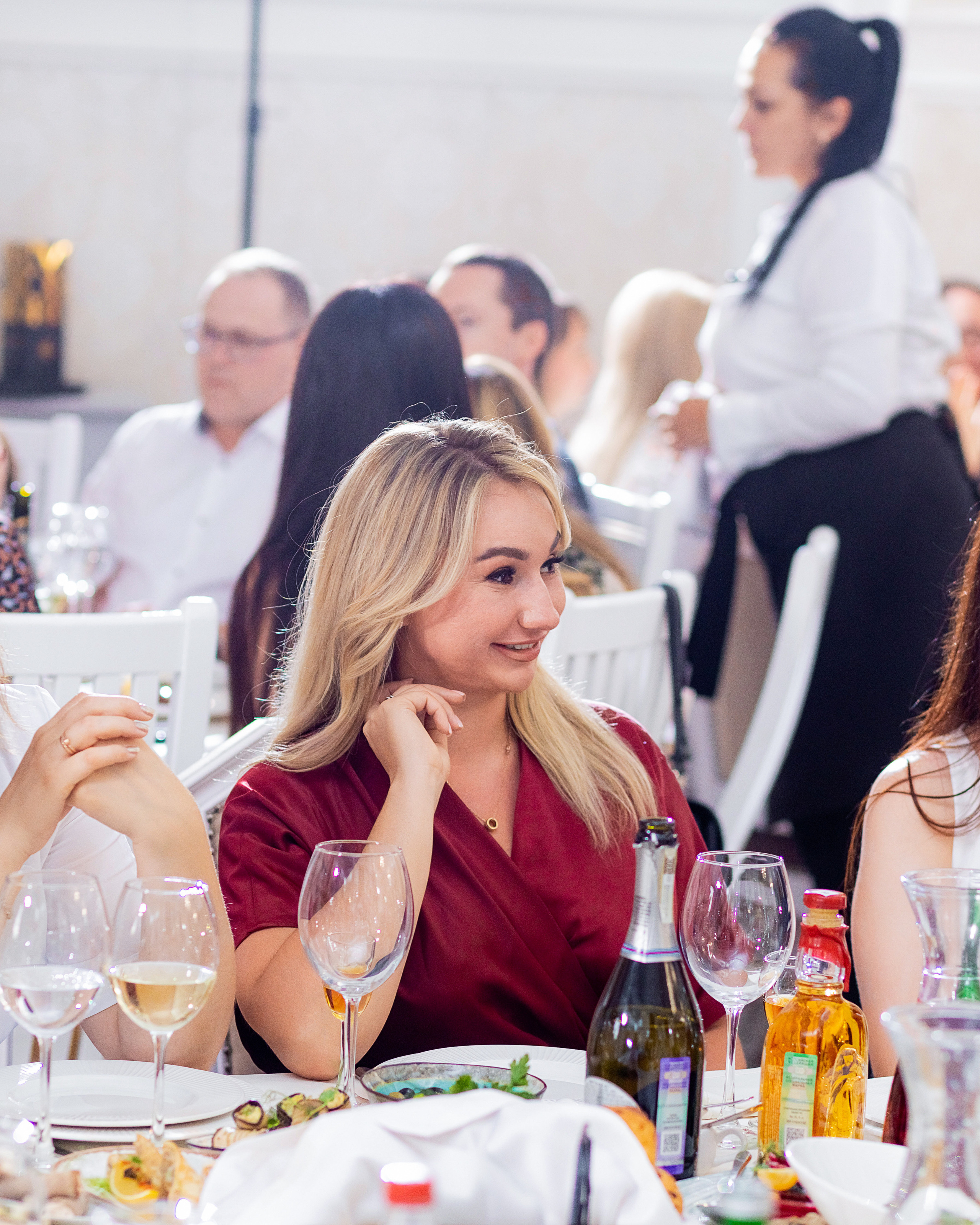 Заказать фотографа на выпускной г. Ростов-на-Дону. Красильников Евгений — профессиональный фотограф в Ростове-на-Дону