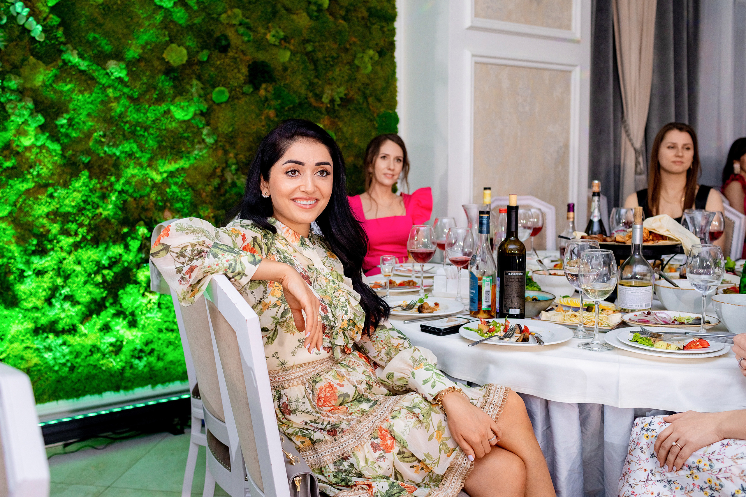 Заказать фотографа на выпускной г. Ростов-на-Дону. Красильников Евгений — профессиональный фотограф в Ростове-на-Дону