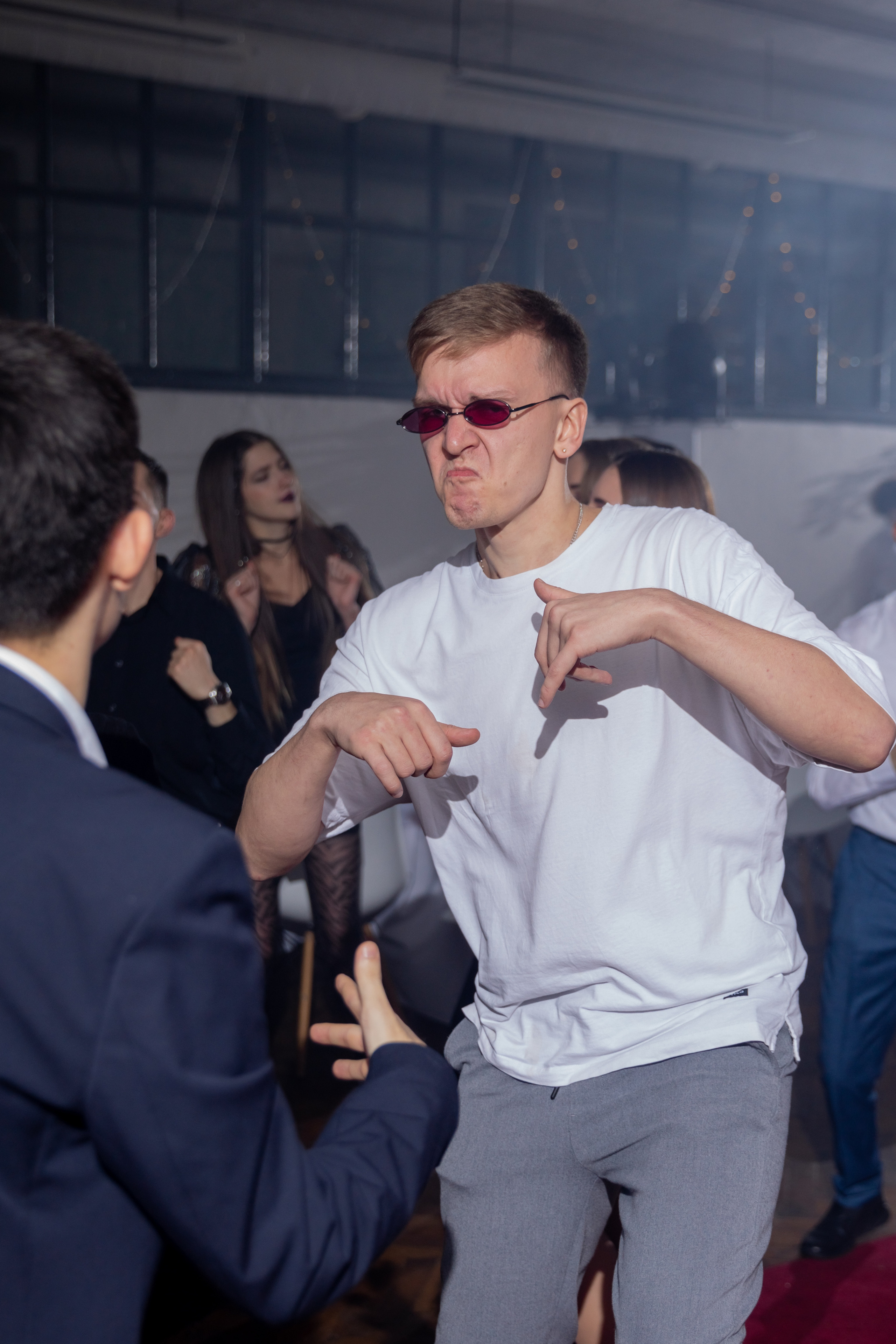 Фотограф на корпоратив и на любое событие. Красильников Евгений — профессиональный фотограф в Ростове-на-Дону