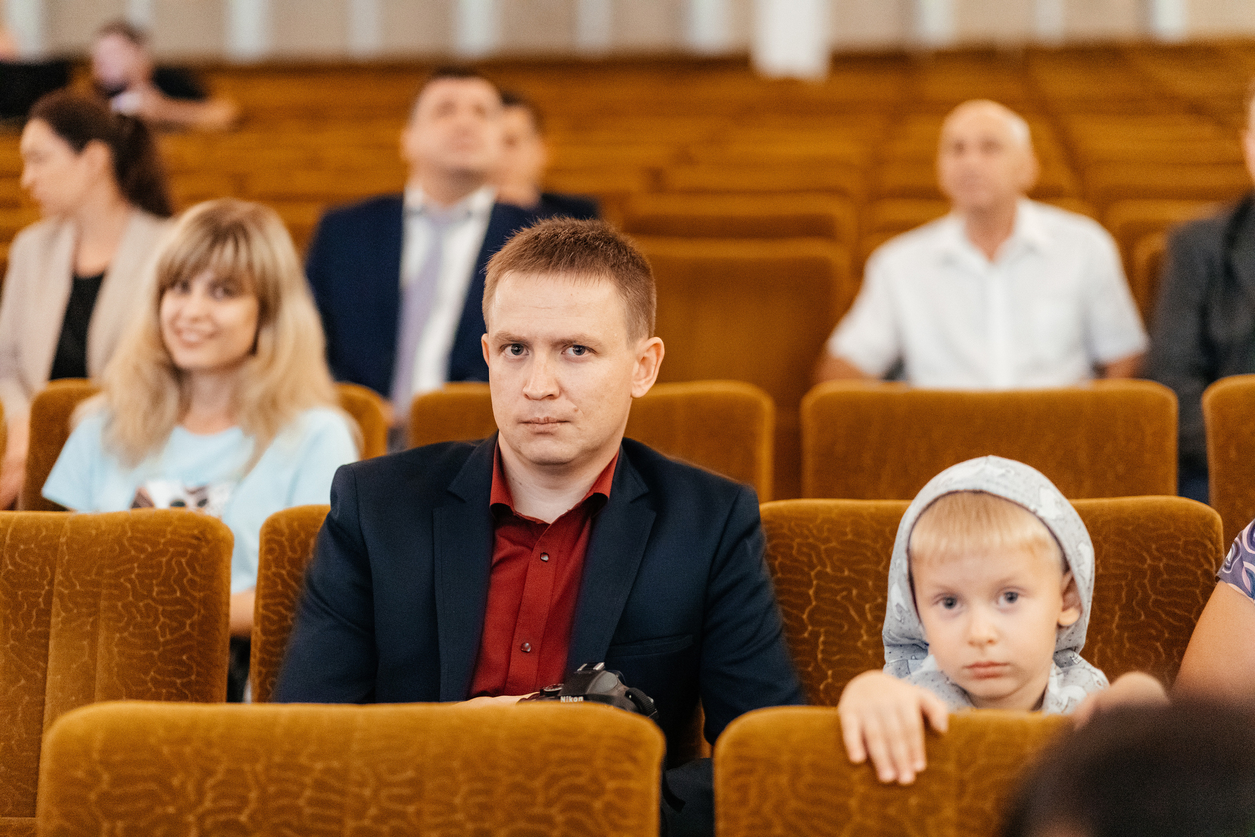 Профессиональная репортажная фотосъемка мероприятии в г. Ростове на дону. Красильников Евгений — профессиональный фотограф в Ростове-на-Дону