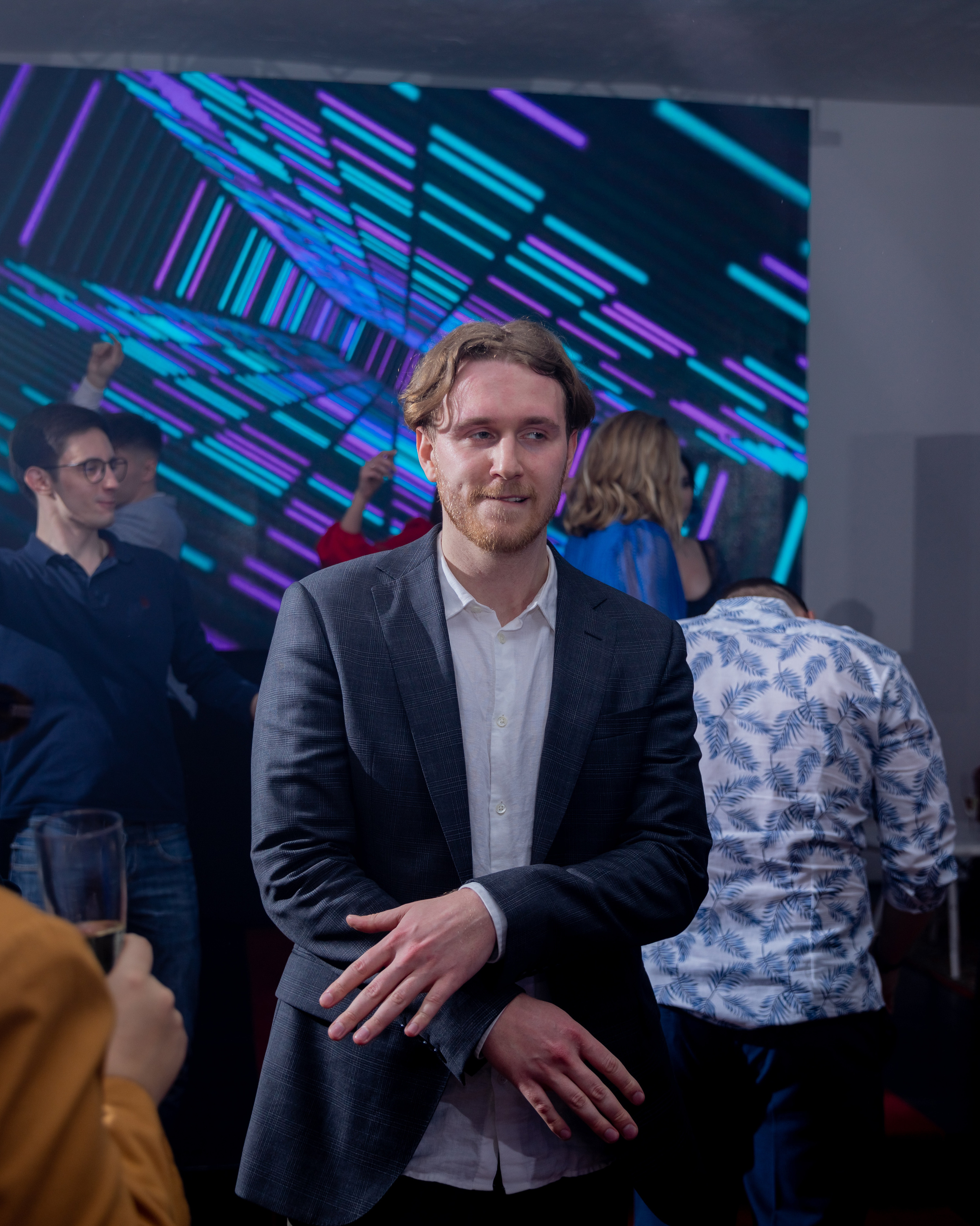 Фотограф на корпоратив и на любое событие. Красильников Евгений — профессиональный фотограф в Ростове-на-Дону