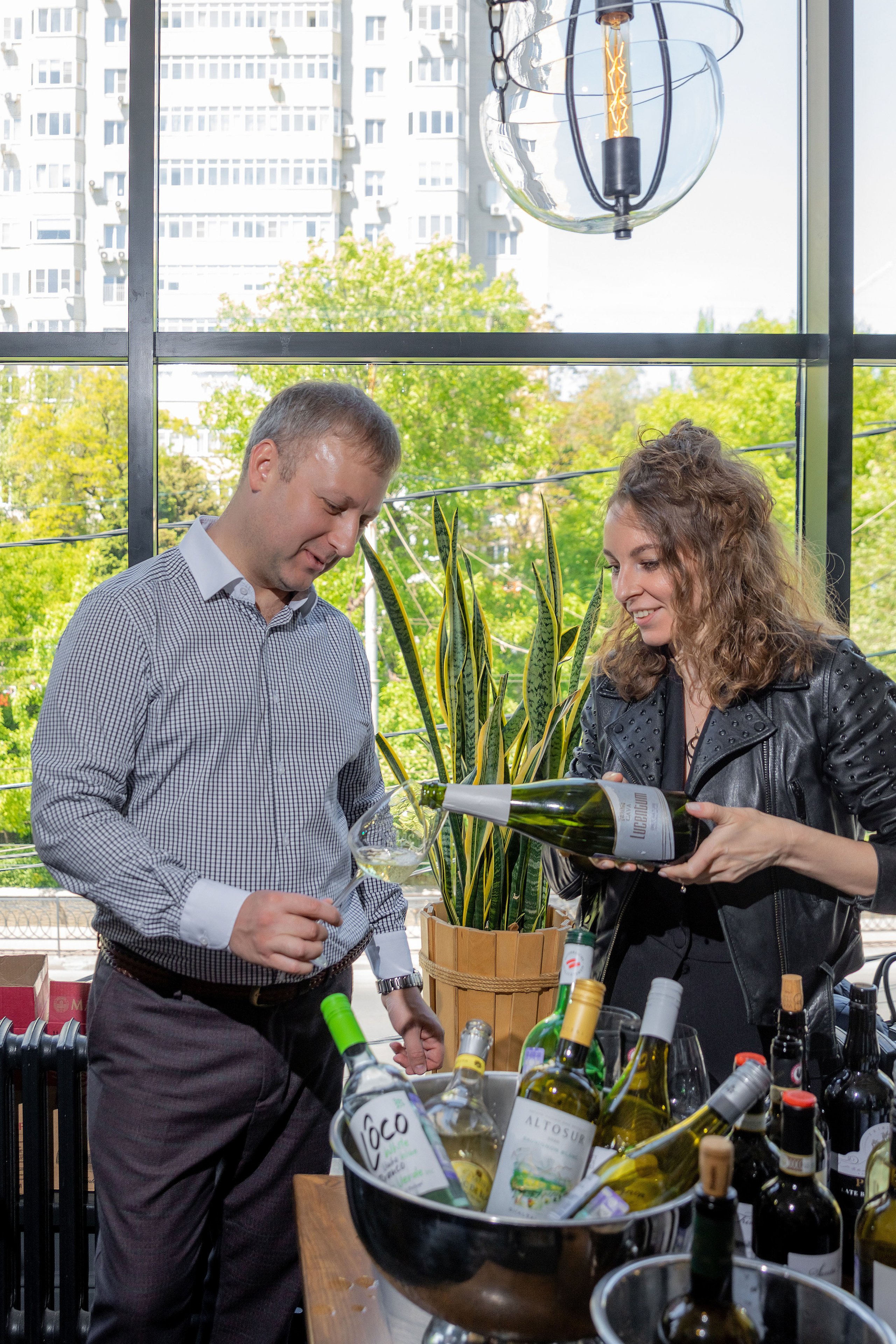 Репортажная съемка фестиваля вина г. Ростов-на-дону. Красильников Евгений — профессиональный фотограф в Ростове-на-Дону