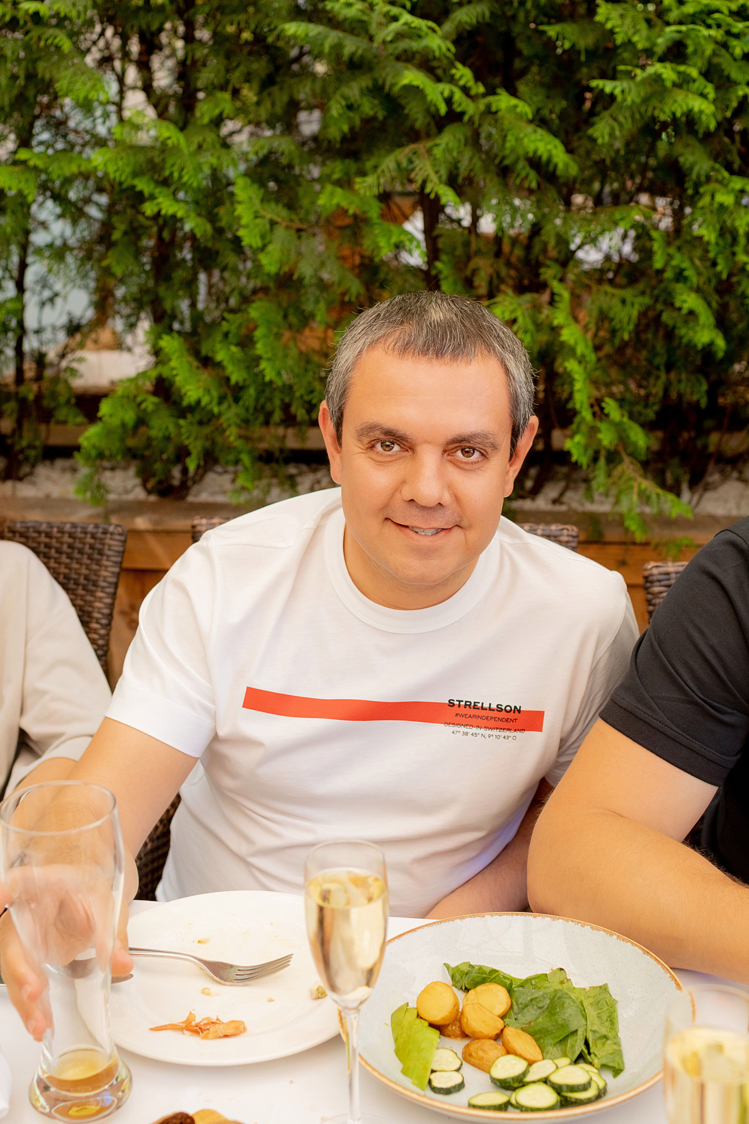 Фотограф на день рождения в ресторан. Красильников Евгений — профессиональный фотограф в Ростове-на-Дону