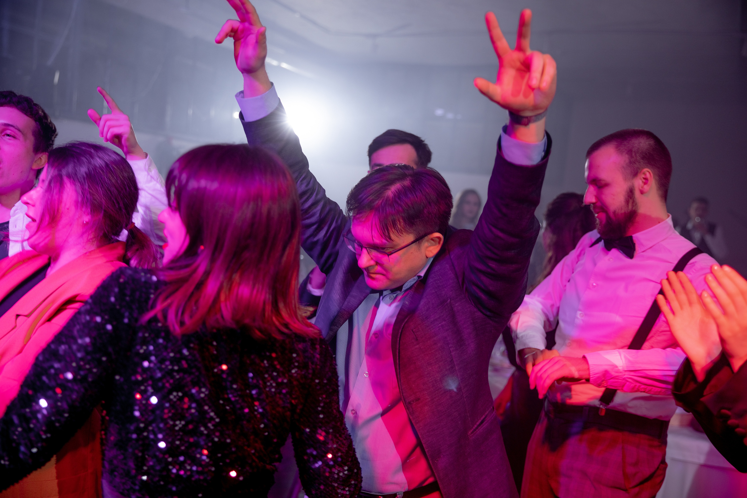 Фотограф на корпоратив и на любое событие. Красильников Евгений — профессиональный фотограф в Ростове-на-Дону