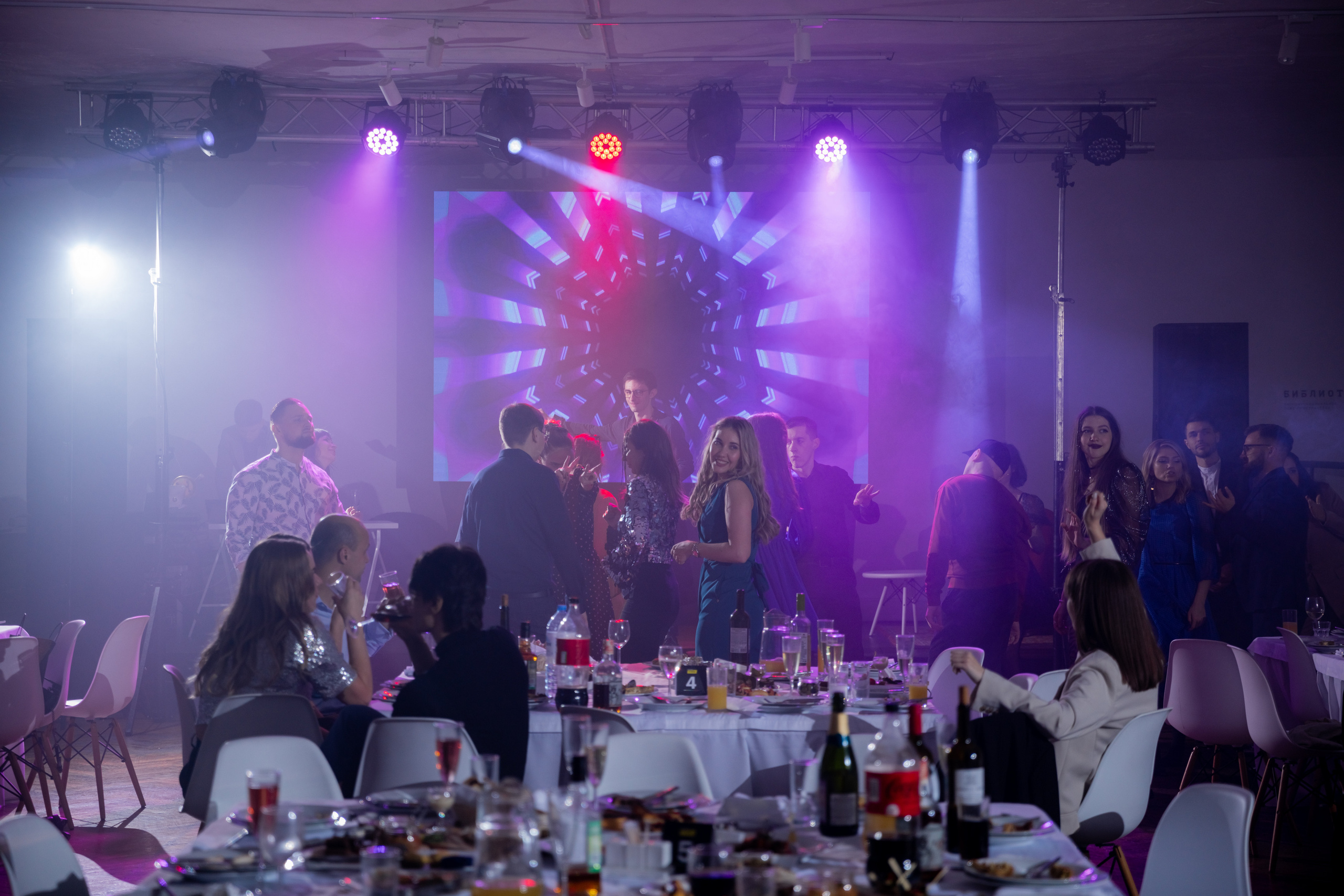 Фотограф на корпоратив и на любое событие. Красильников Евгений — профессиональный фотограф в Ростове-на-Дону