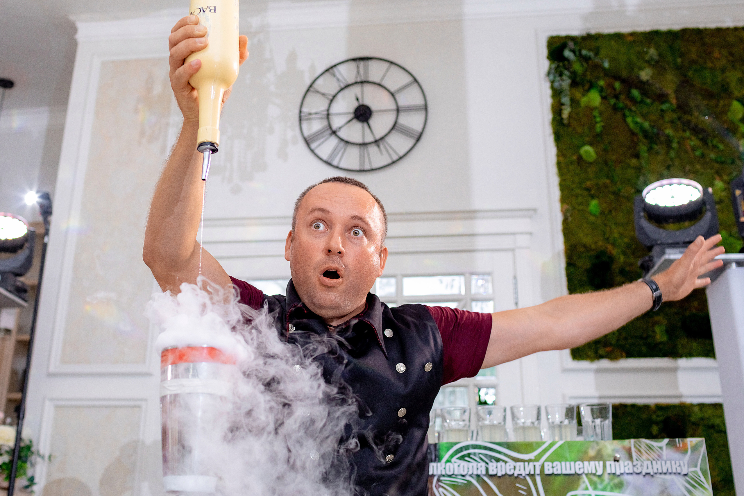 Заказать фотографа на выпускной г. Ростов-на-Дону. Красильников Евгений — профессиональный фотограф в Ростове-на-Дону