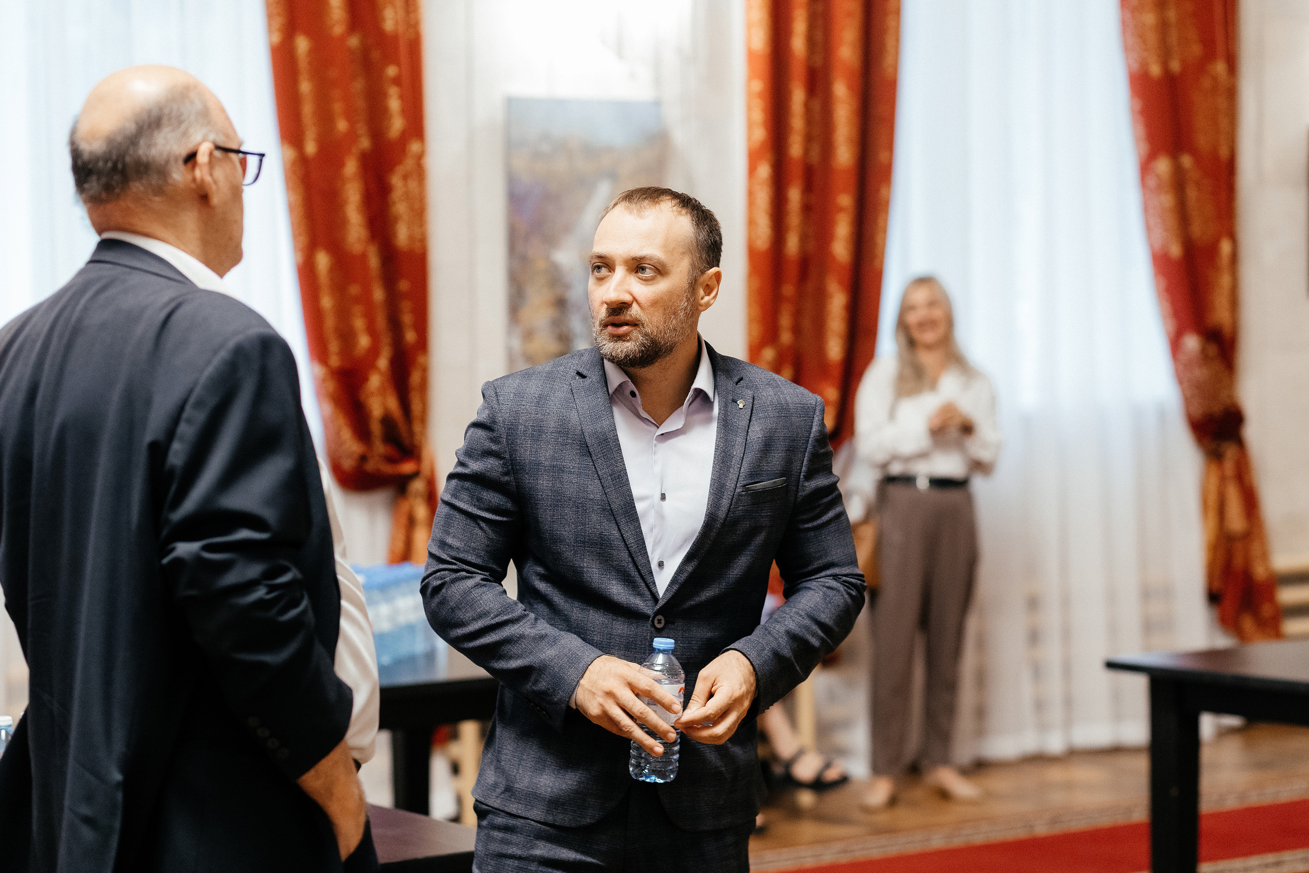 Профессиональная репортажная фотосъемка мероприятии в г. Ростове на дону. Красильников Евгений — профессиональный фотограф в Ростове-на-Дону