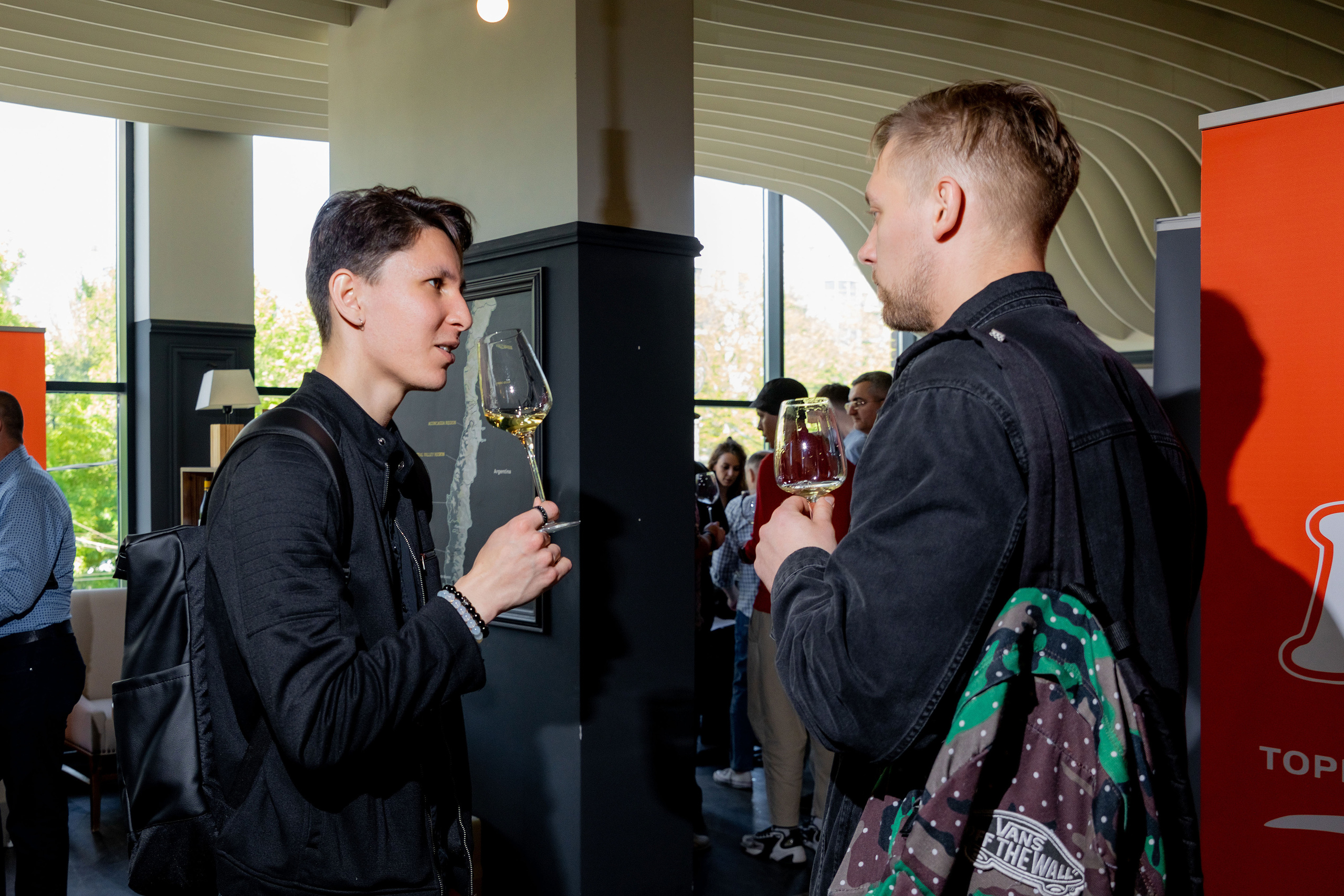 Репортажная съемка фестиваля вина г. Ростов-на-дону. Красильников Евгений — профессиональный фотограф в Ростове-на-Дону