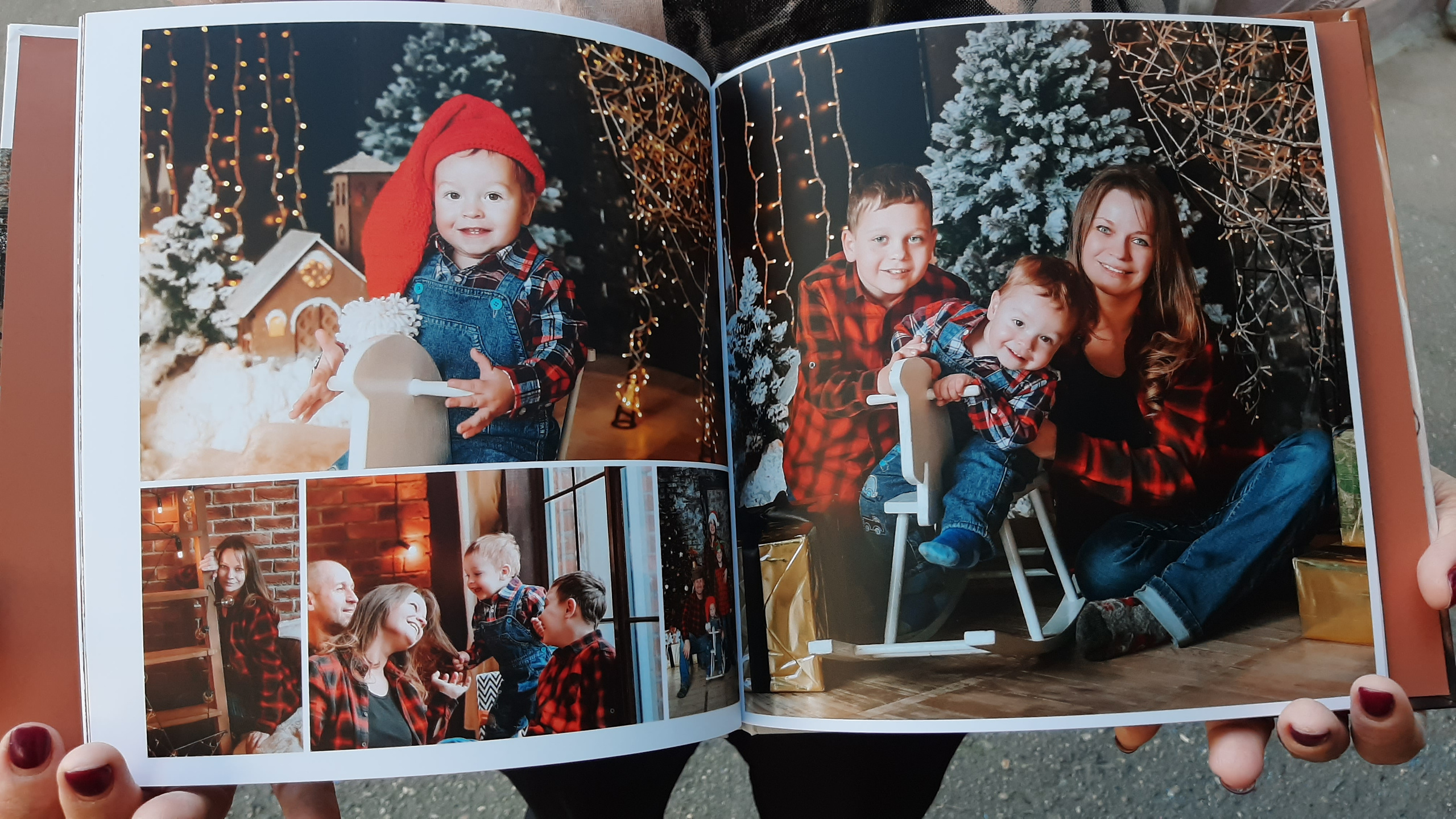 Сборник за 5 лет новогодних съемок одной семьи. Мягкие листы. Фотограф Котова Валентина